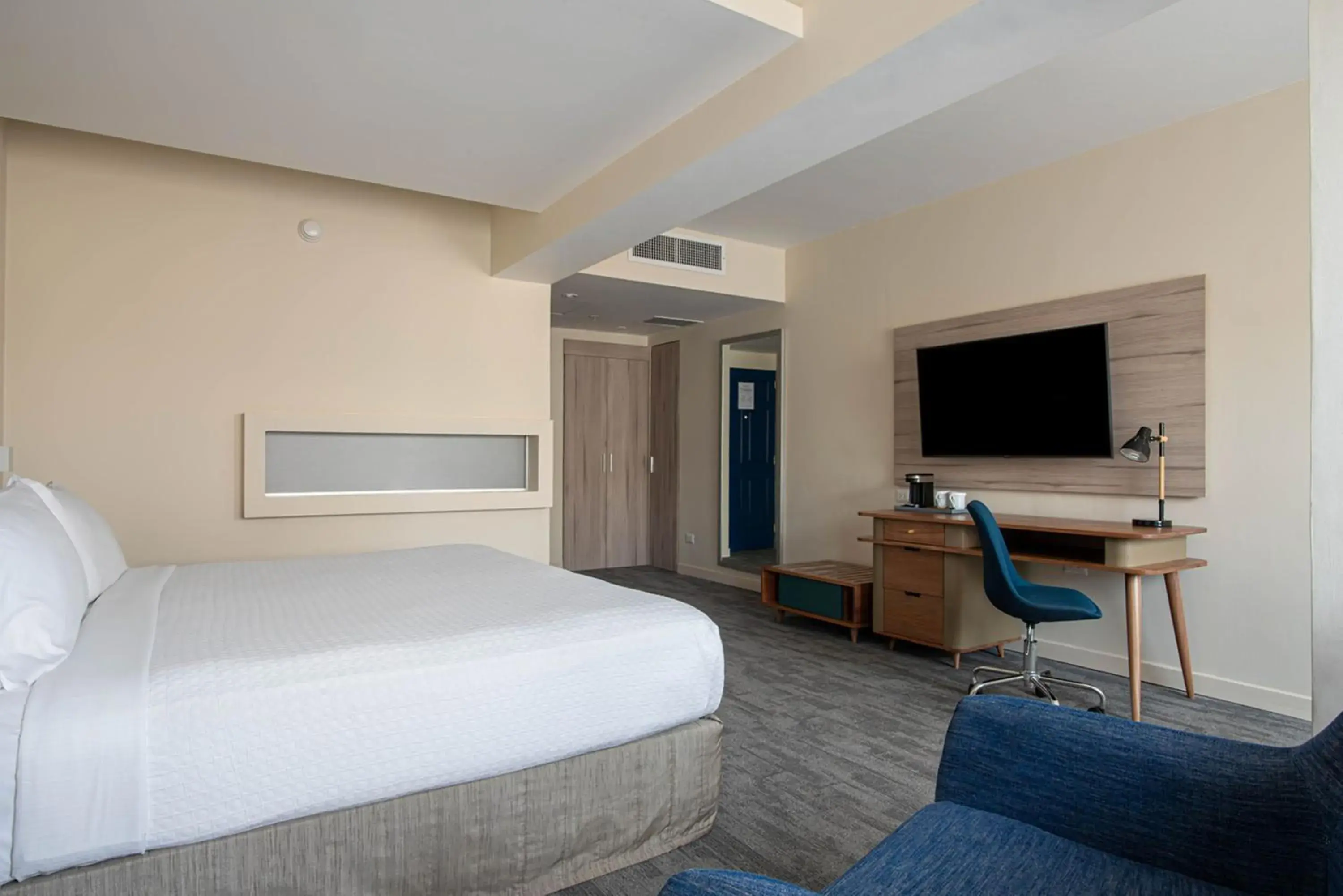 Premium King Room with City View in Crowne Plaza Lima by IHG Premium King Room with City View in Crowne Plaza Lima by IHG