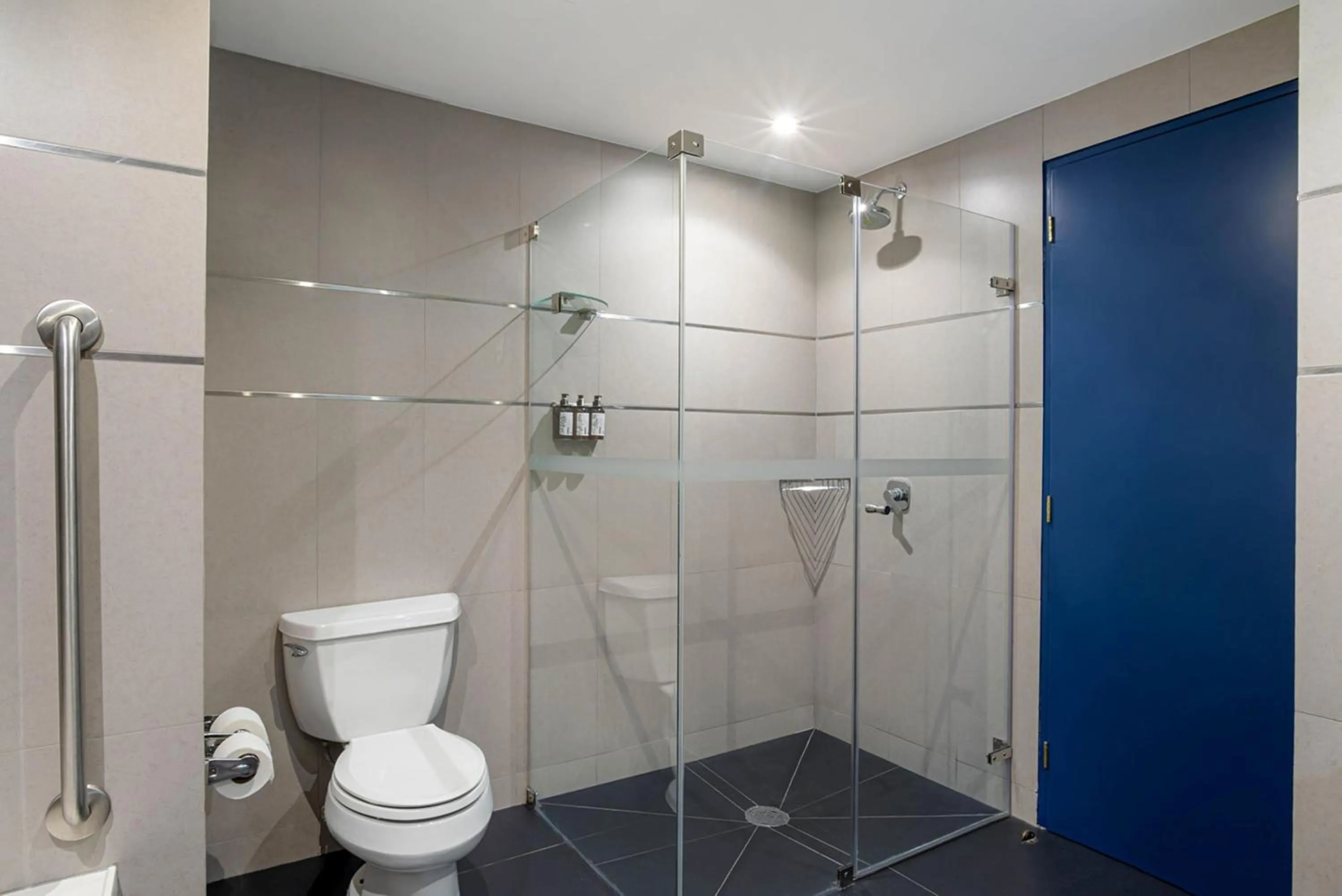 Bathroom in Crowne Plaza Lima by IHG