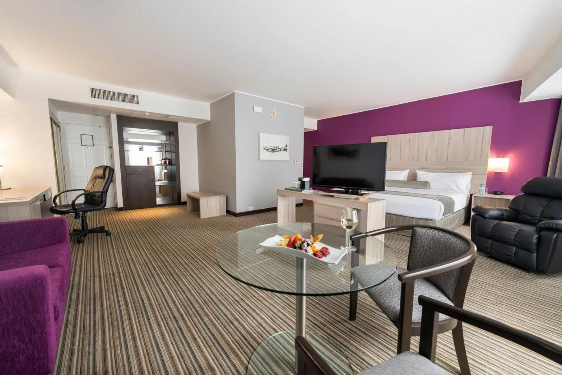 Photo of the whole room in Crowne Plaza Lima by IHG