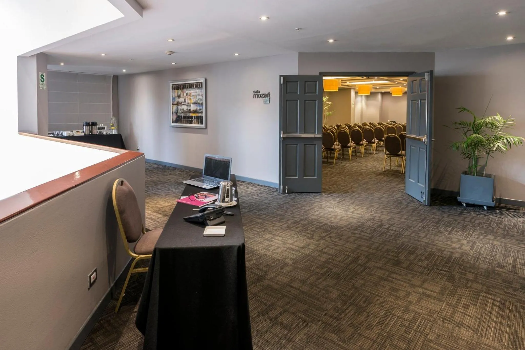 Meeting/conference room in Crowne Plaza Lima by IHG