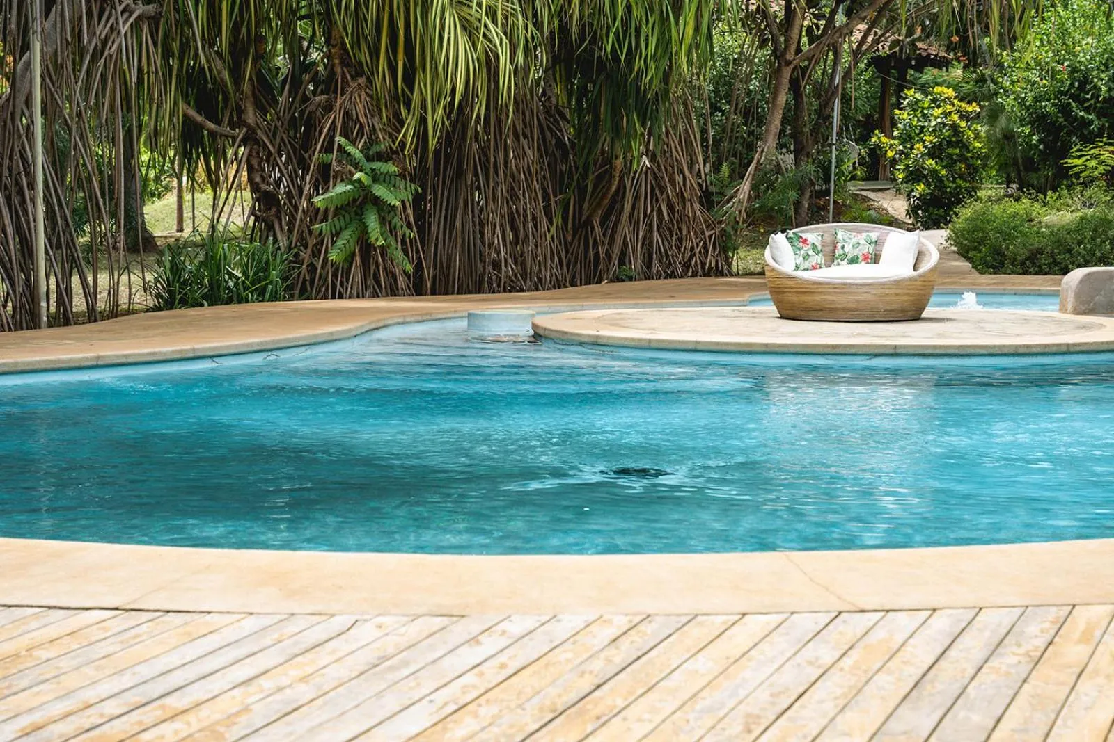 Swimming pool in SoulShine