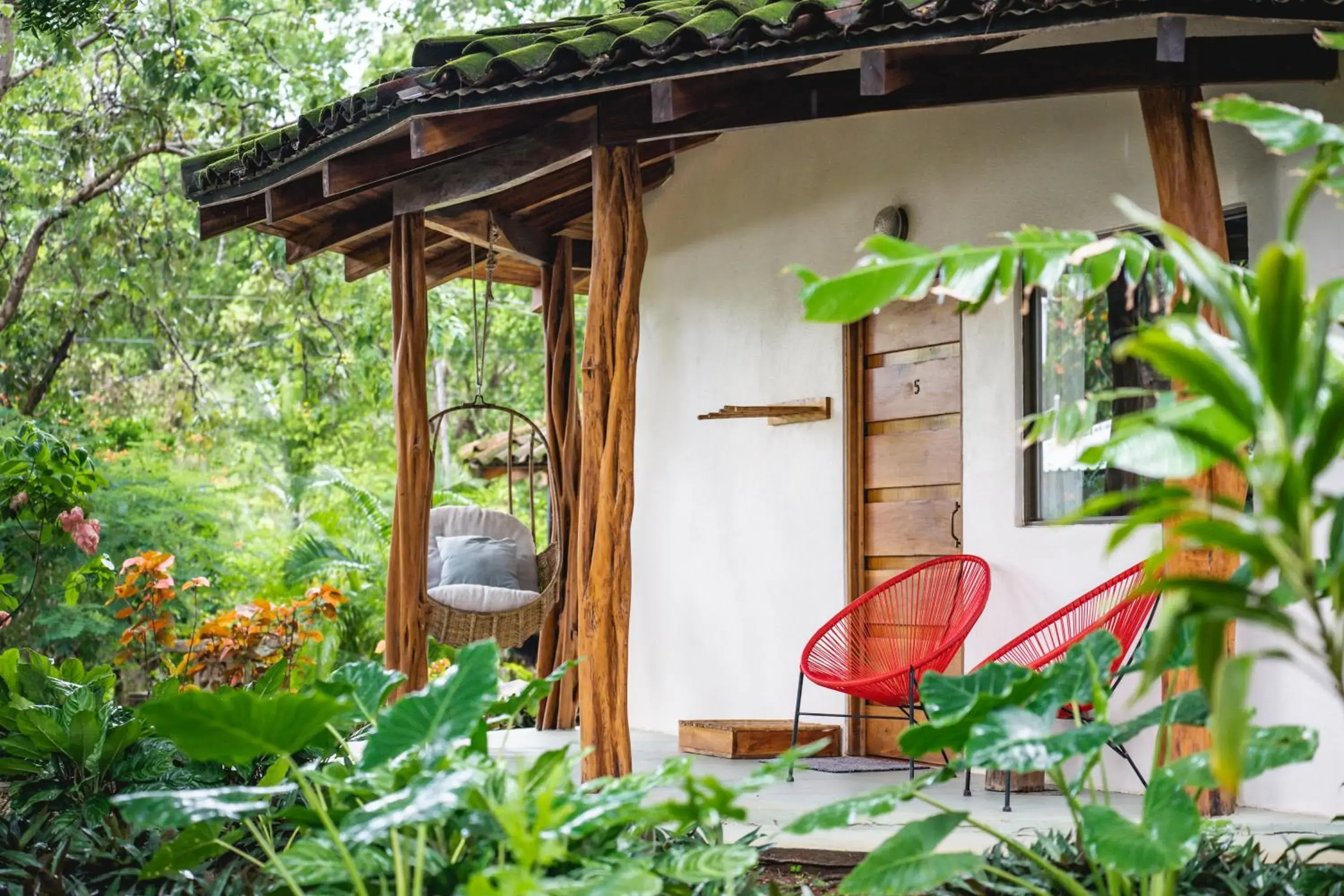 Family Room with Garden View in SoulShine Family Room with Garden View in SoulShine