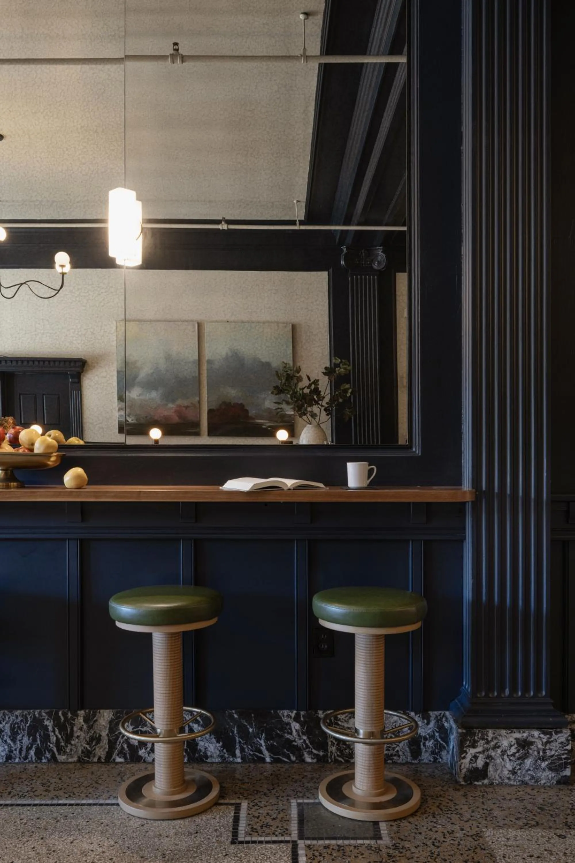 Lobby or reception in MarQueen Hotel - NEWLY RENOVATED