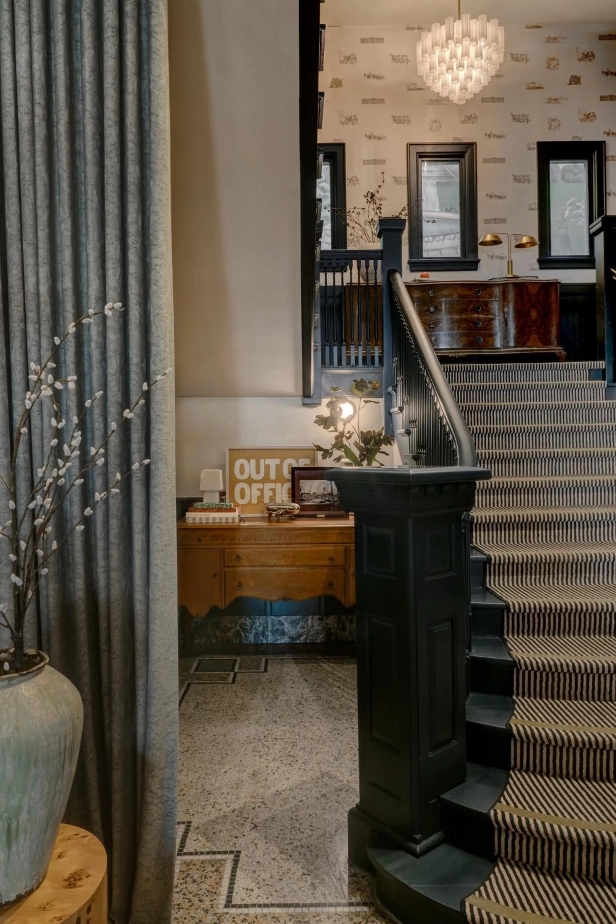 Decorative detail in MarQueen Hotel - NEWLY RENOVATED