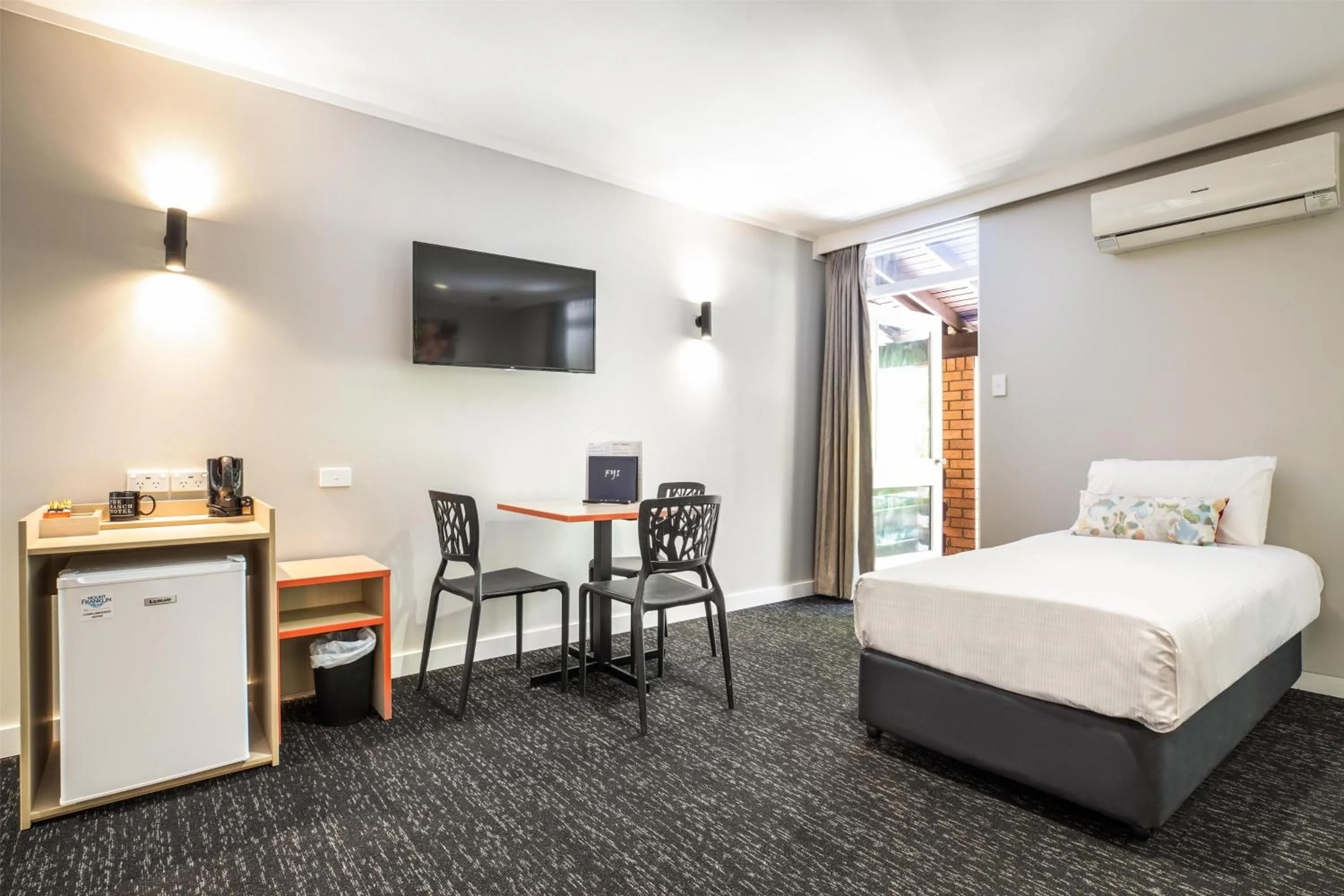 Bedroom, Bed in Nightcap at the Ranch Hotel