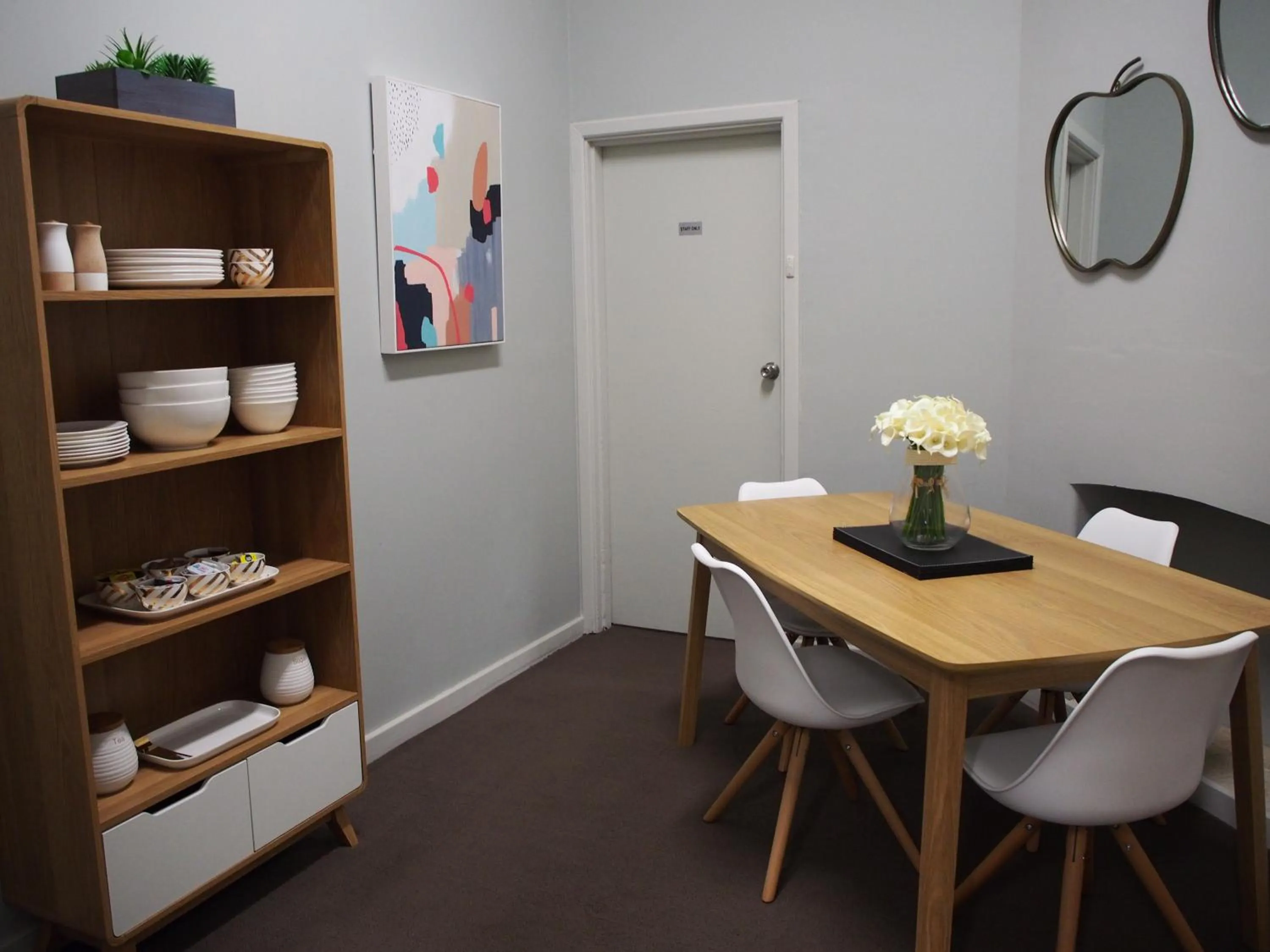 Food and drinks in City Quarters on Brewer