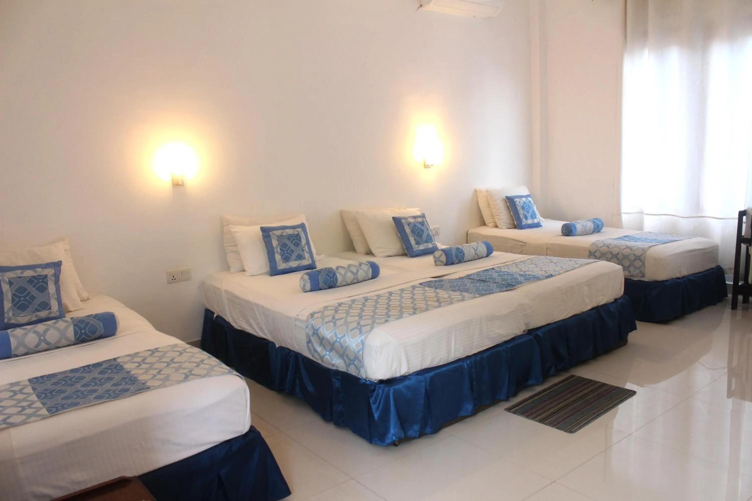 Bedroom, Bed in Hotel Sunray