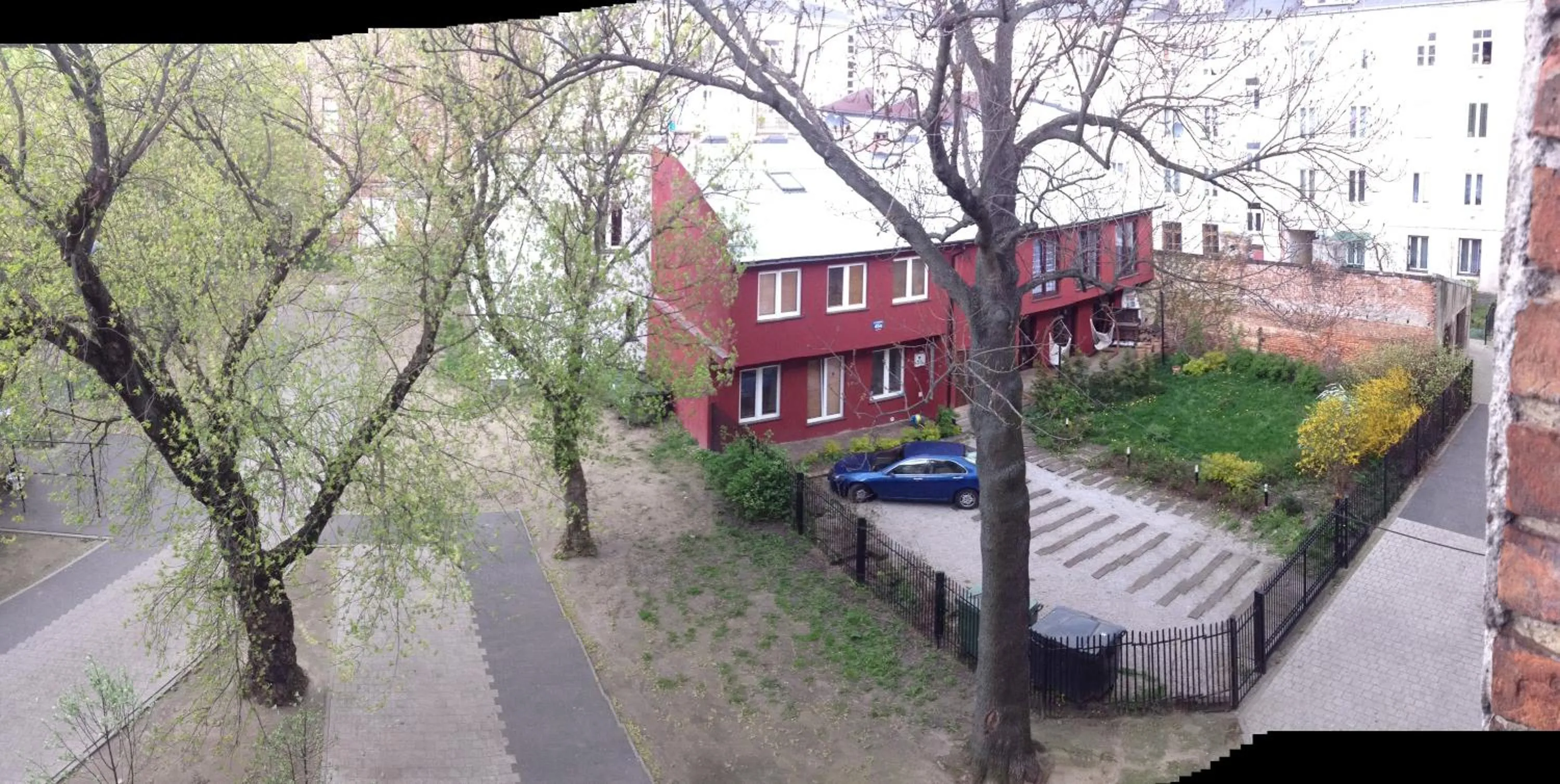 Area and facilities in Szmulson