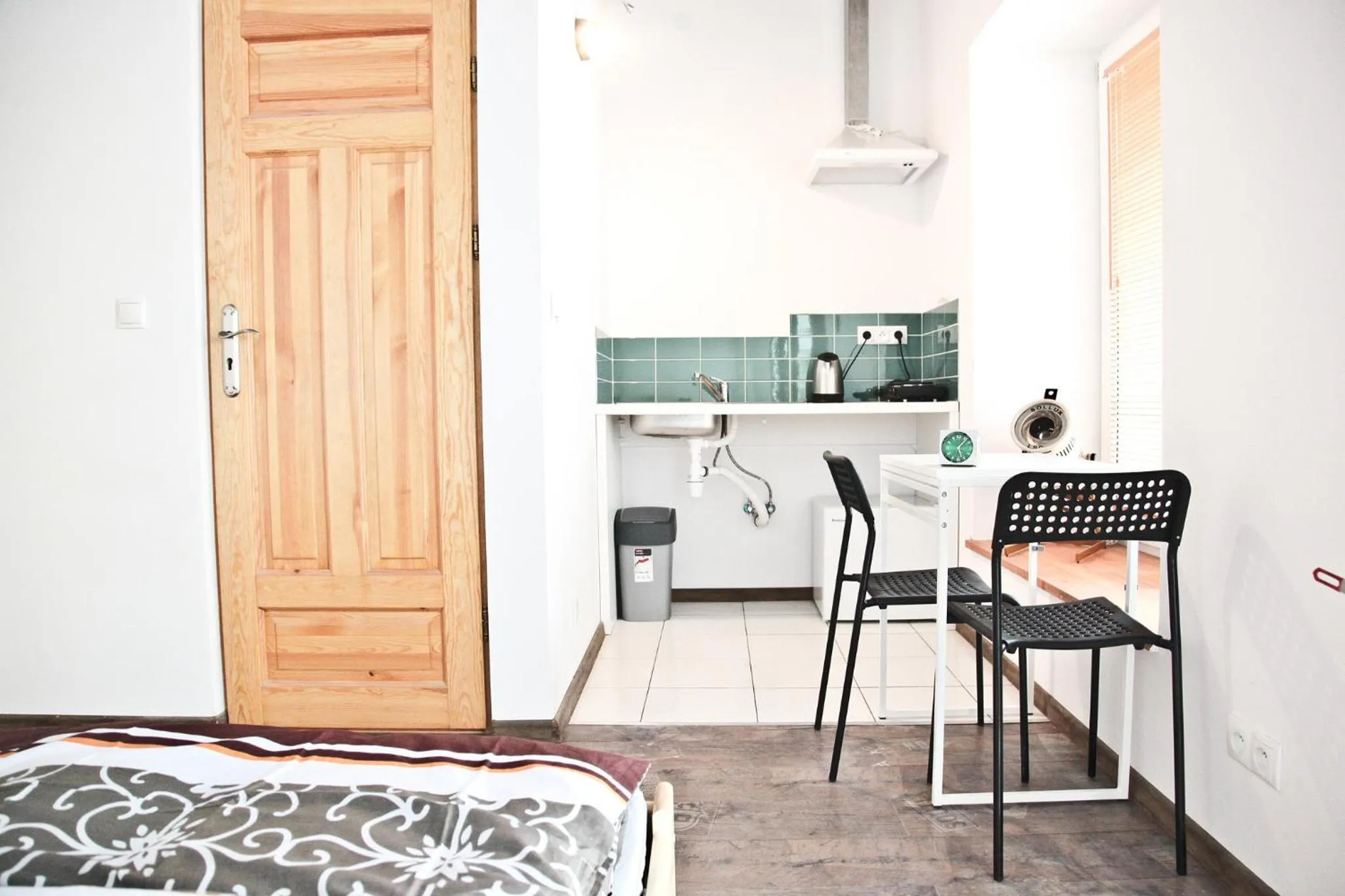 Dining area, Bed in Szmulson