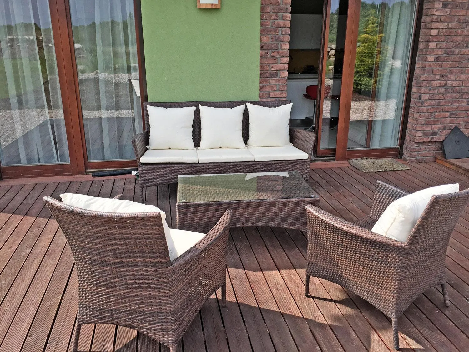 Patio in Lake View Apartments near Golf Resort Kunětická Hora, Dříteč