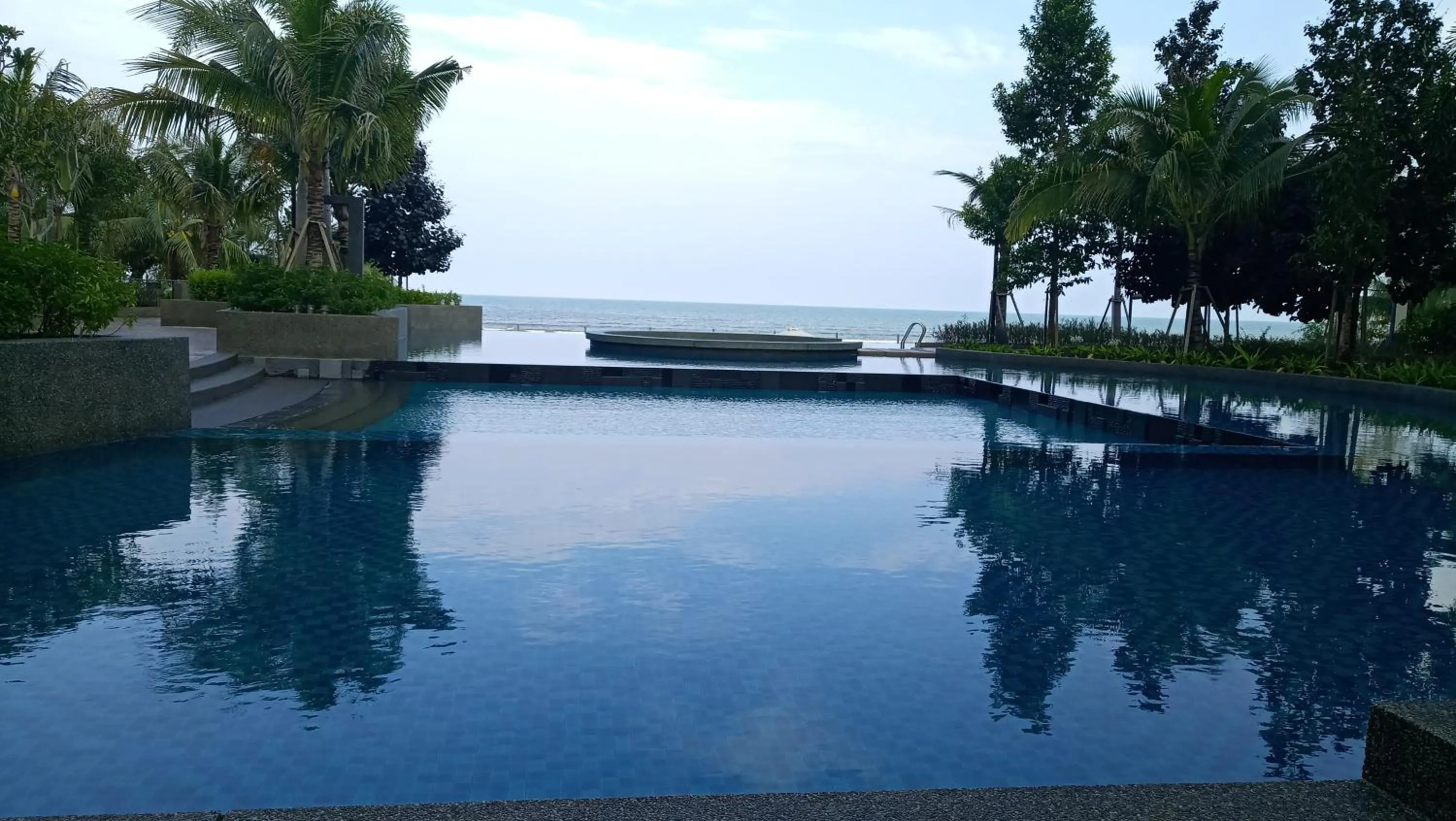Swimming pool in Timur Bay Seafront Residence Kuantan