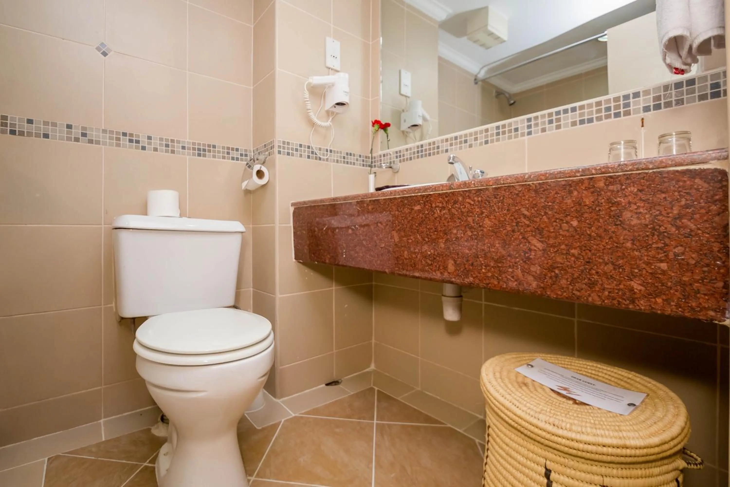 Bathroom in Muthu Silver Springs Hotel