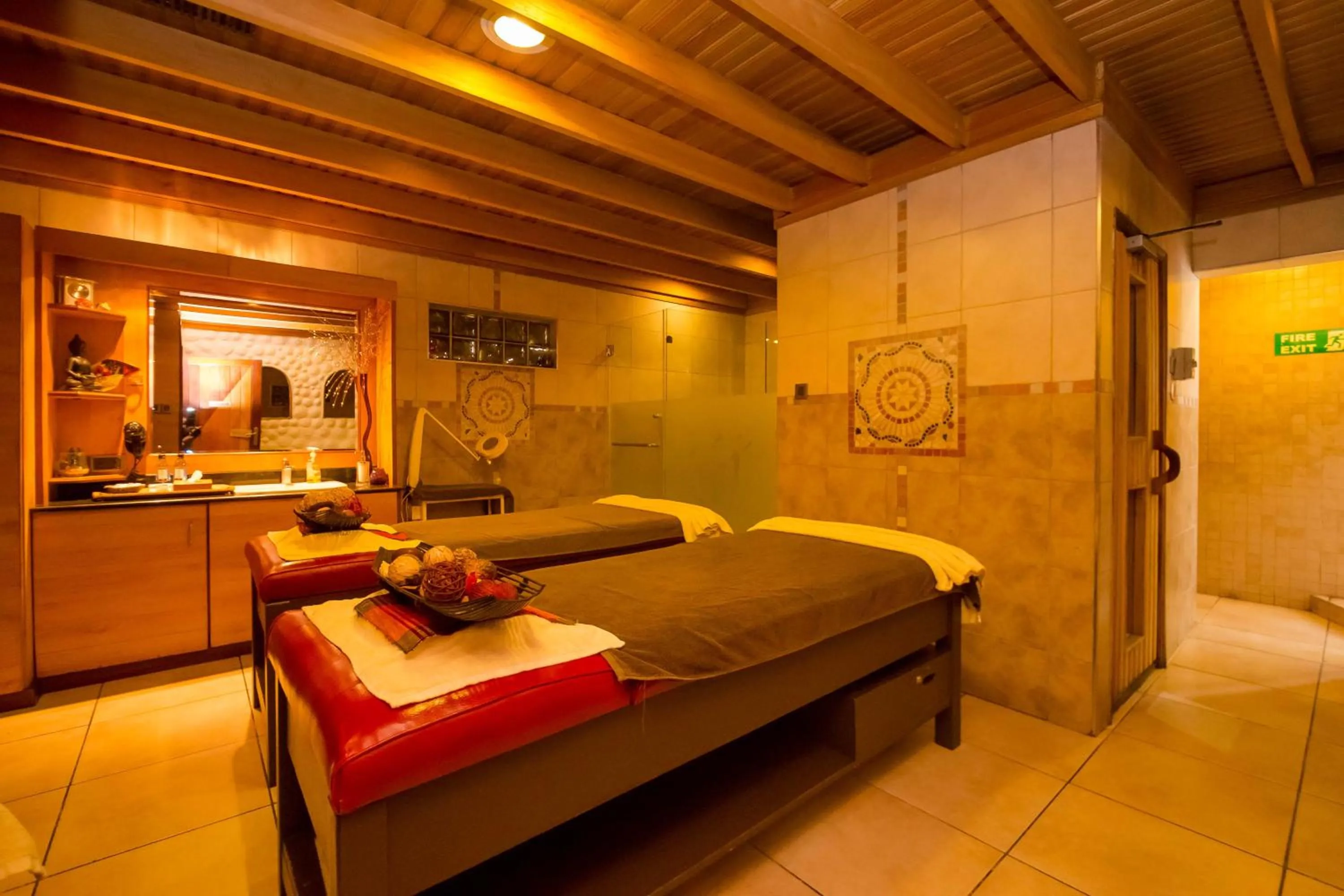 Spa and wellness centre/facilities, Bed in Muthu Silver Springs Hotel