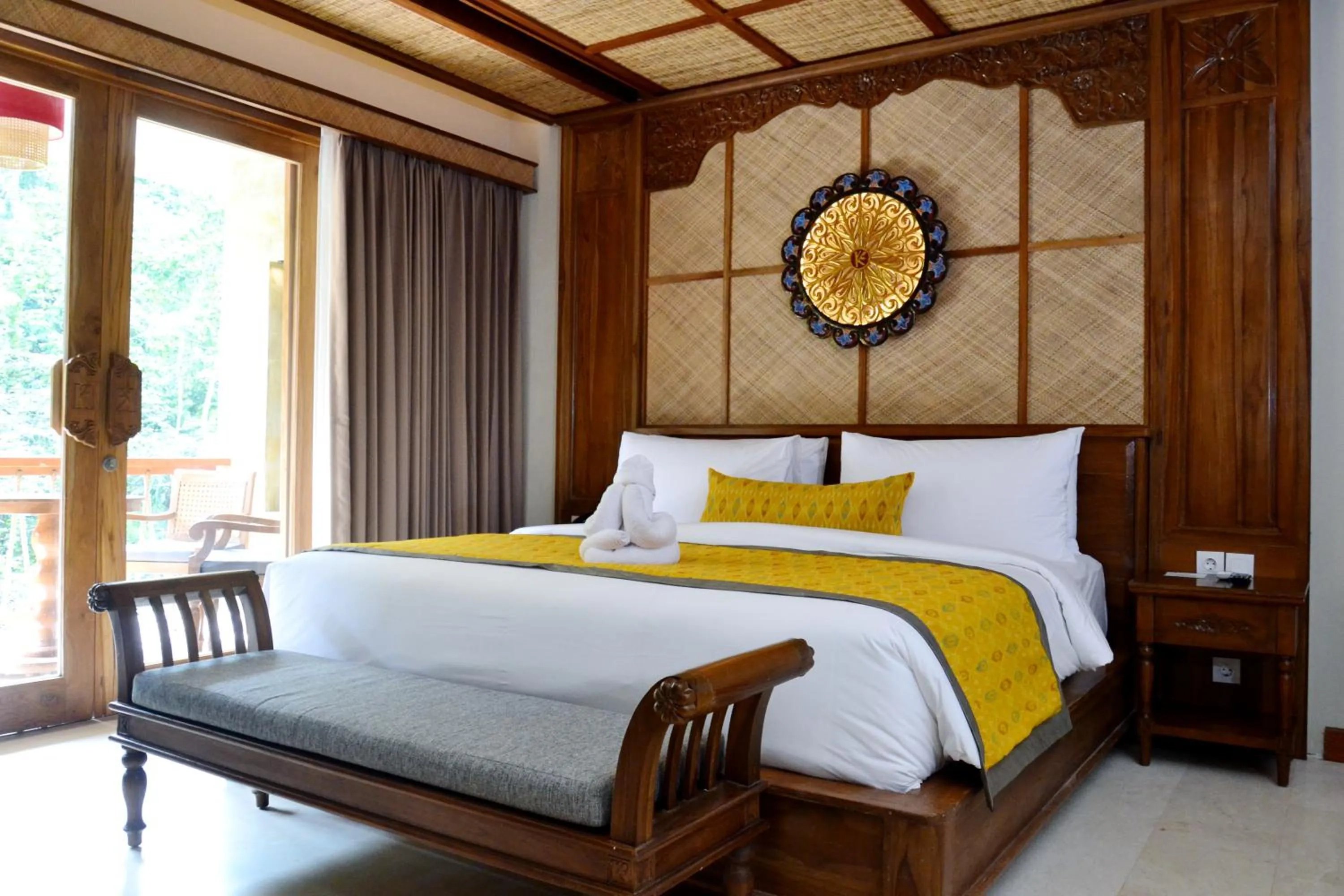 Bed in Kenran Resort Ubud By Soscomma