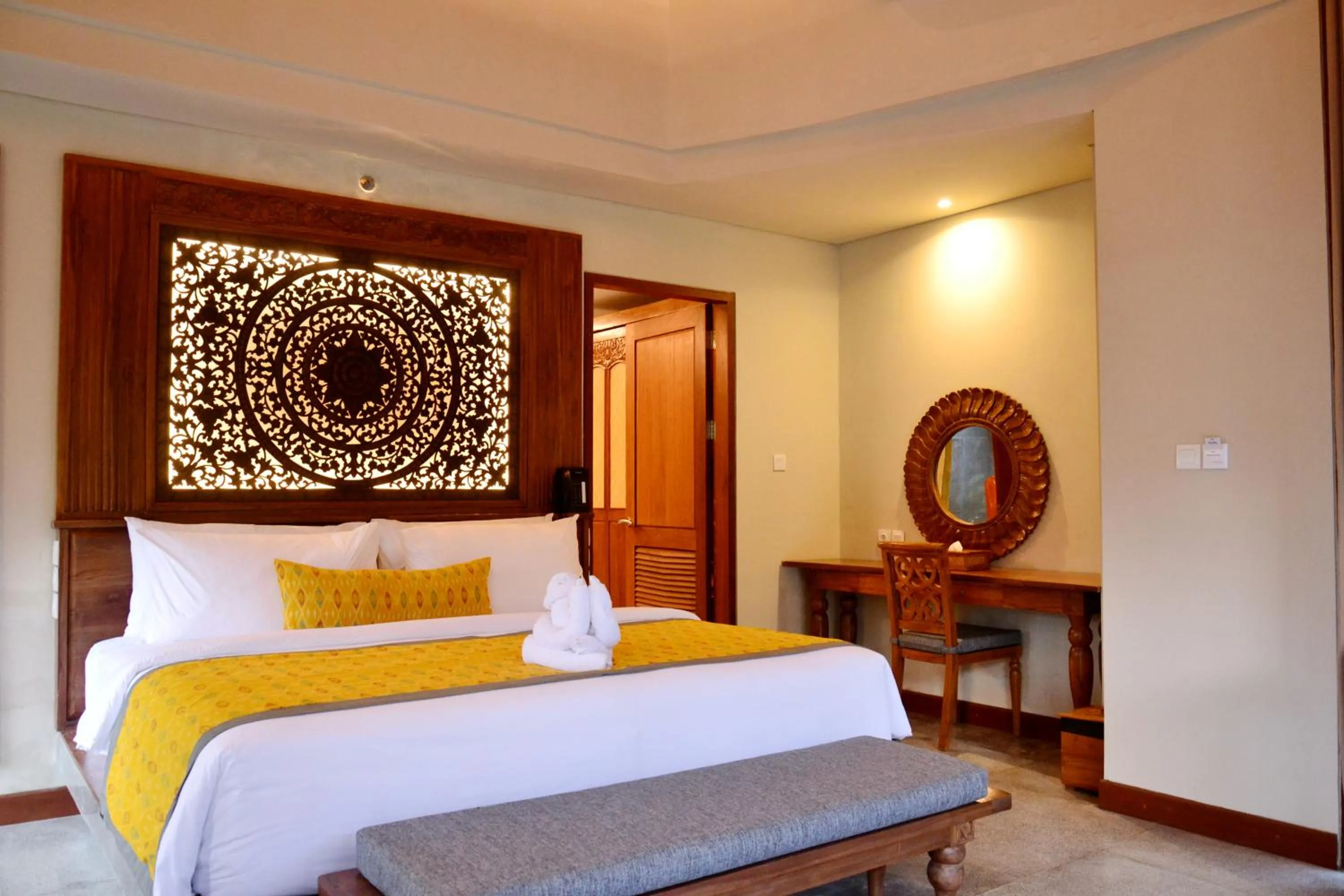 Bed in Kenran Resort Ubud By Soscomma