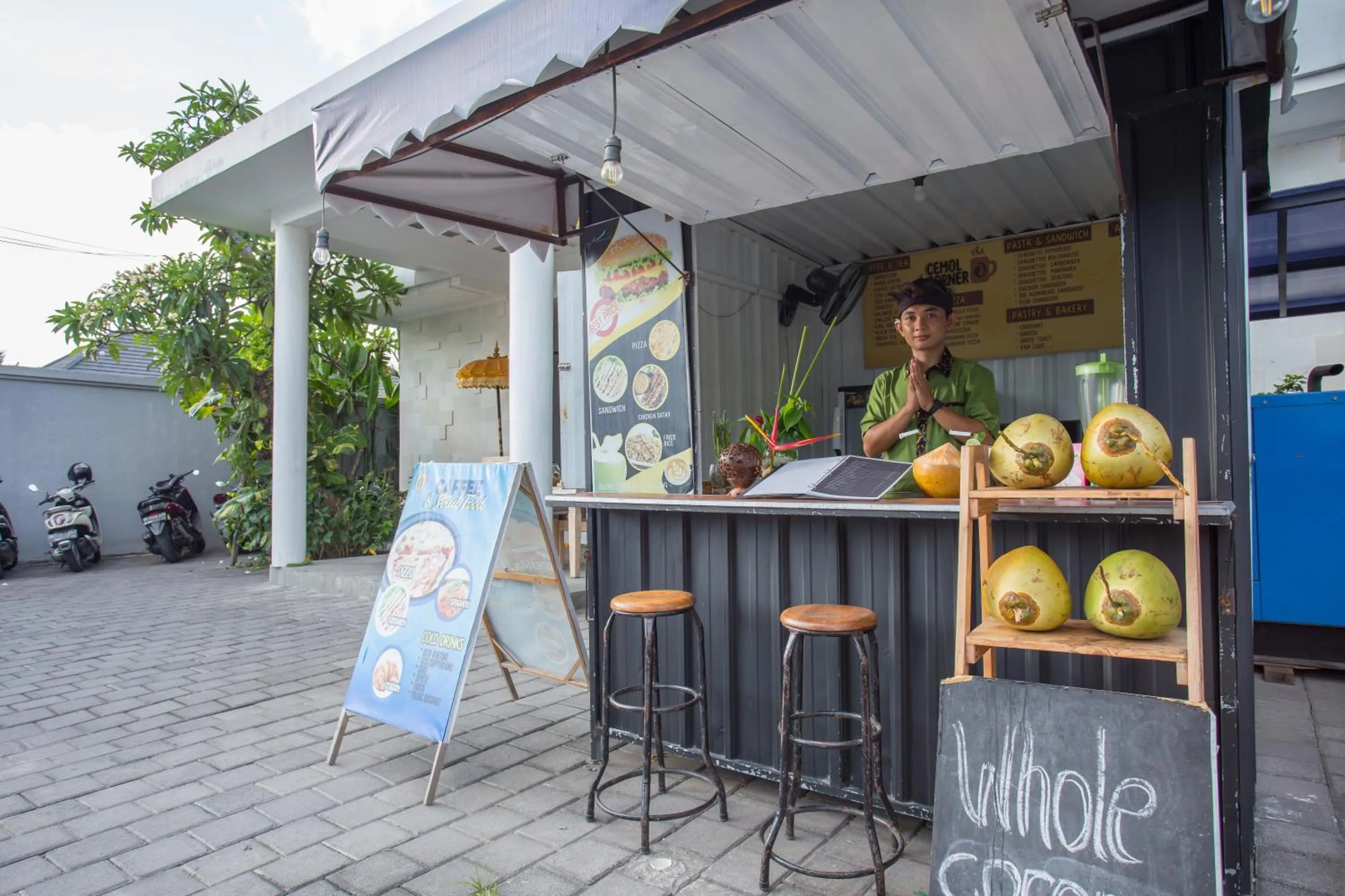 Restaurant/places to eat in The Awandari Villas Seminyak - CHSE Certified