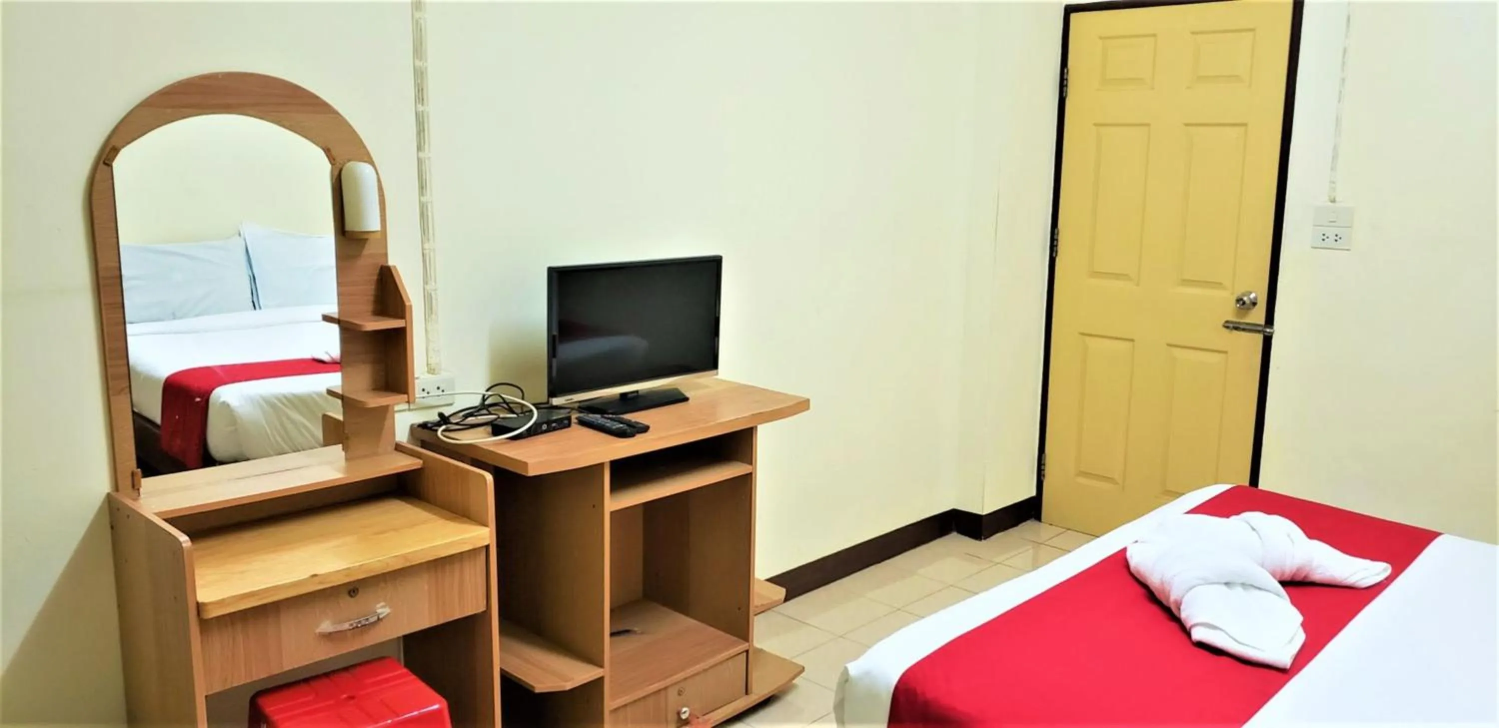 TV and multimedia, Bed in Baan Yuyuen