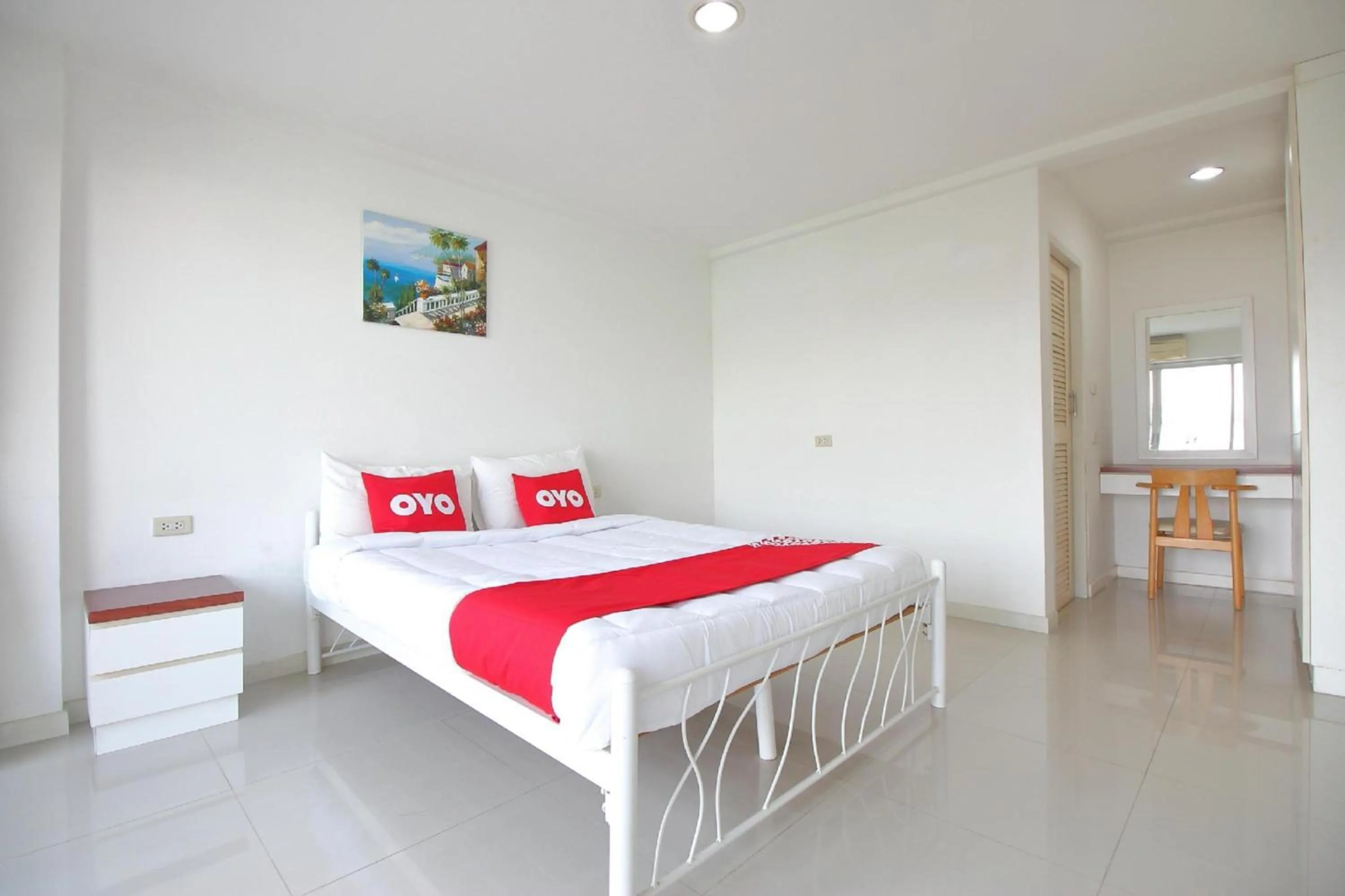 View (from property/room), Bed in Super OYO 498 Ladawan Villa