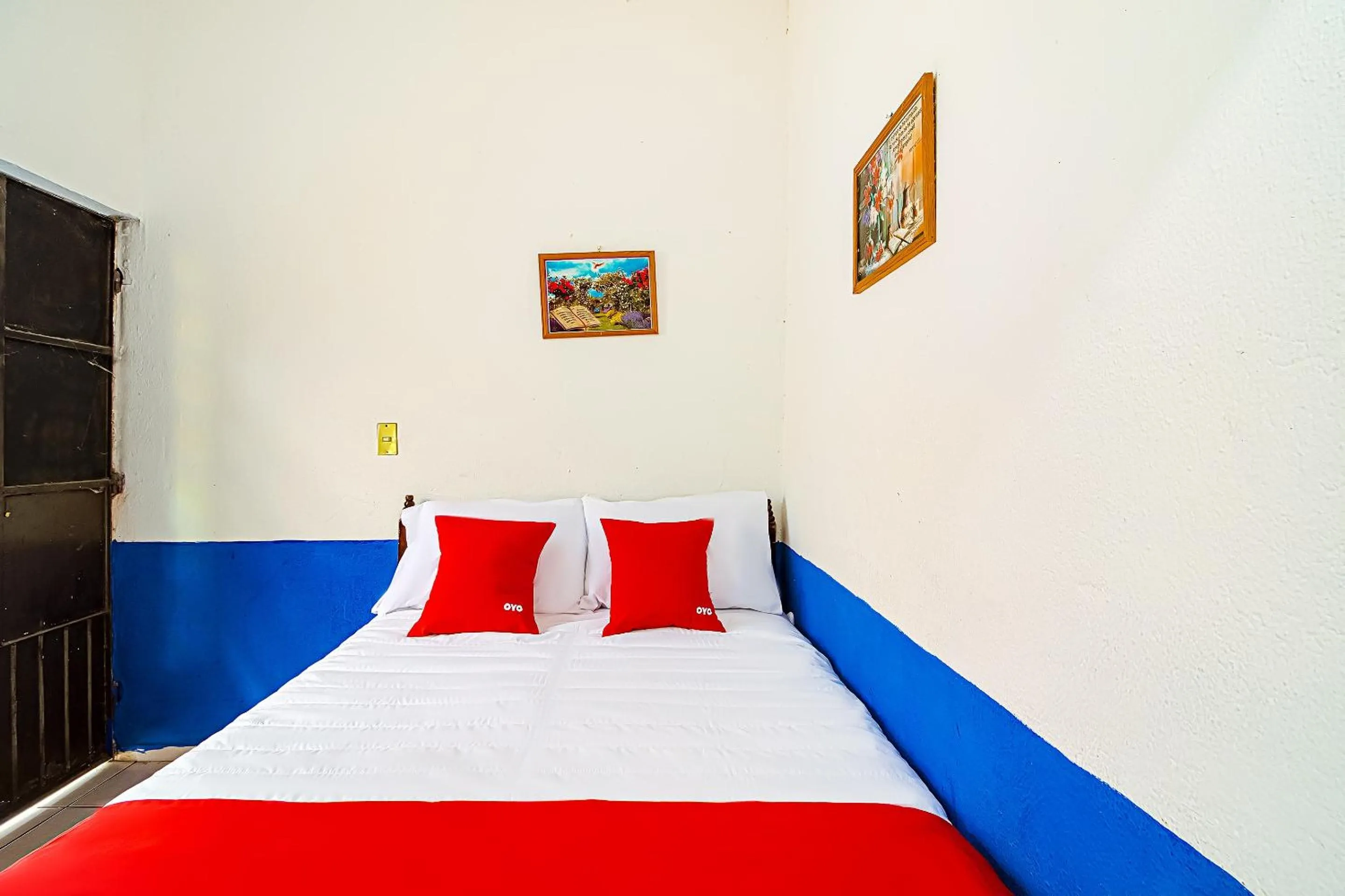 Bedroom, Bed in OYO Hotel Posada Los Faroles,Tabasco