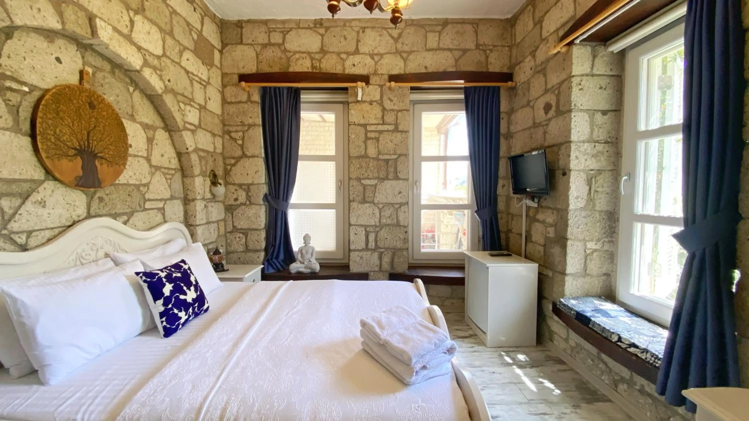 Photo of the whole room, Bed in Rue d'Azur Alaçatı