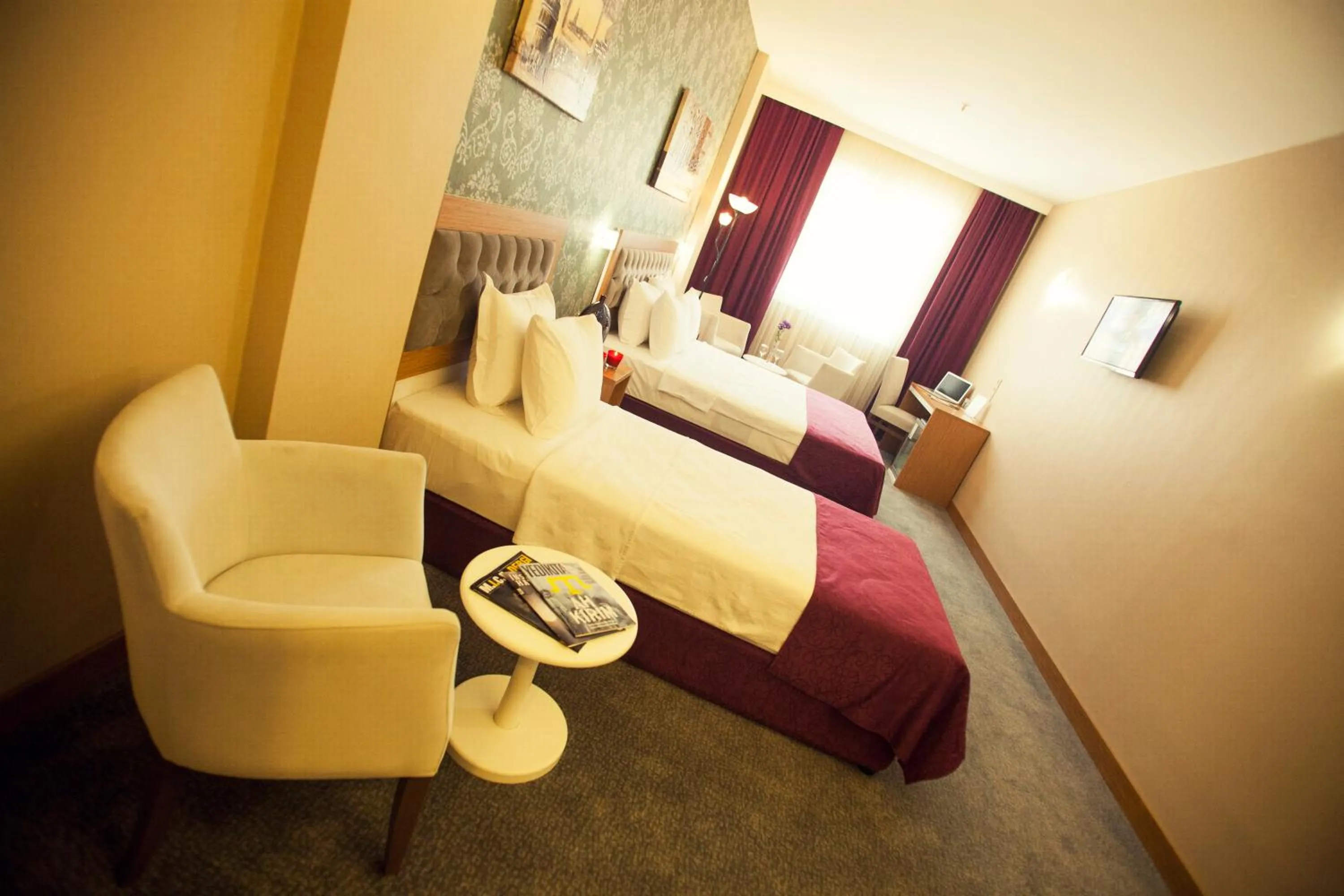 Bedroom in Helikon Business Hotel