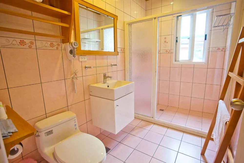 Bear Meets Moose Homestay B&B