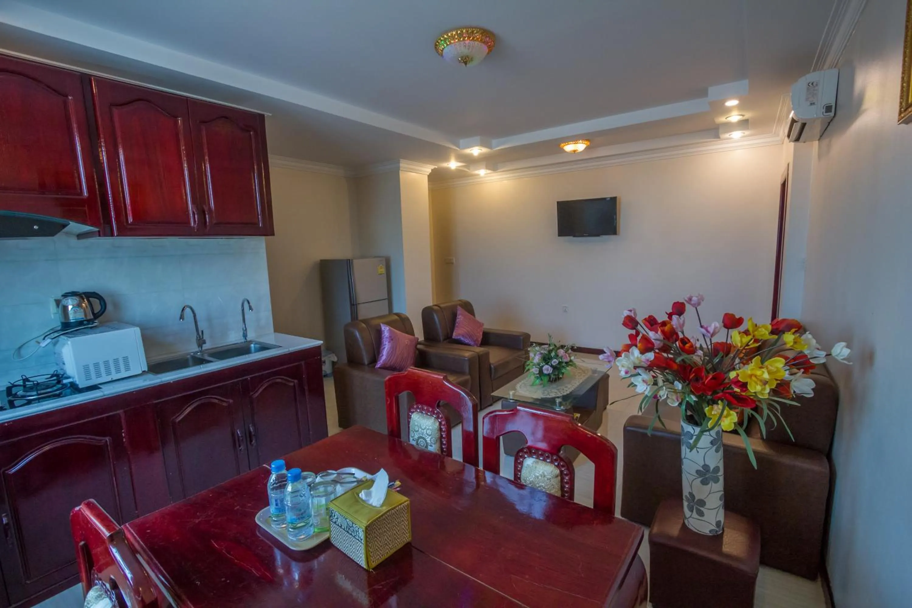 Area and facilities in Good Luck Day Hotel & Apartment