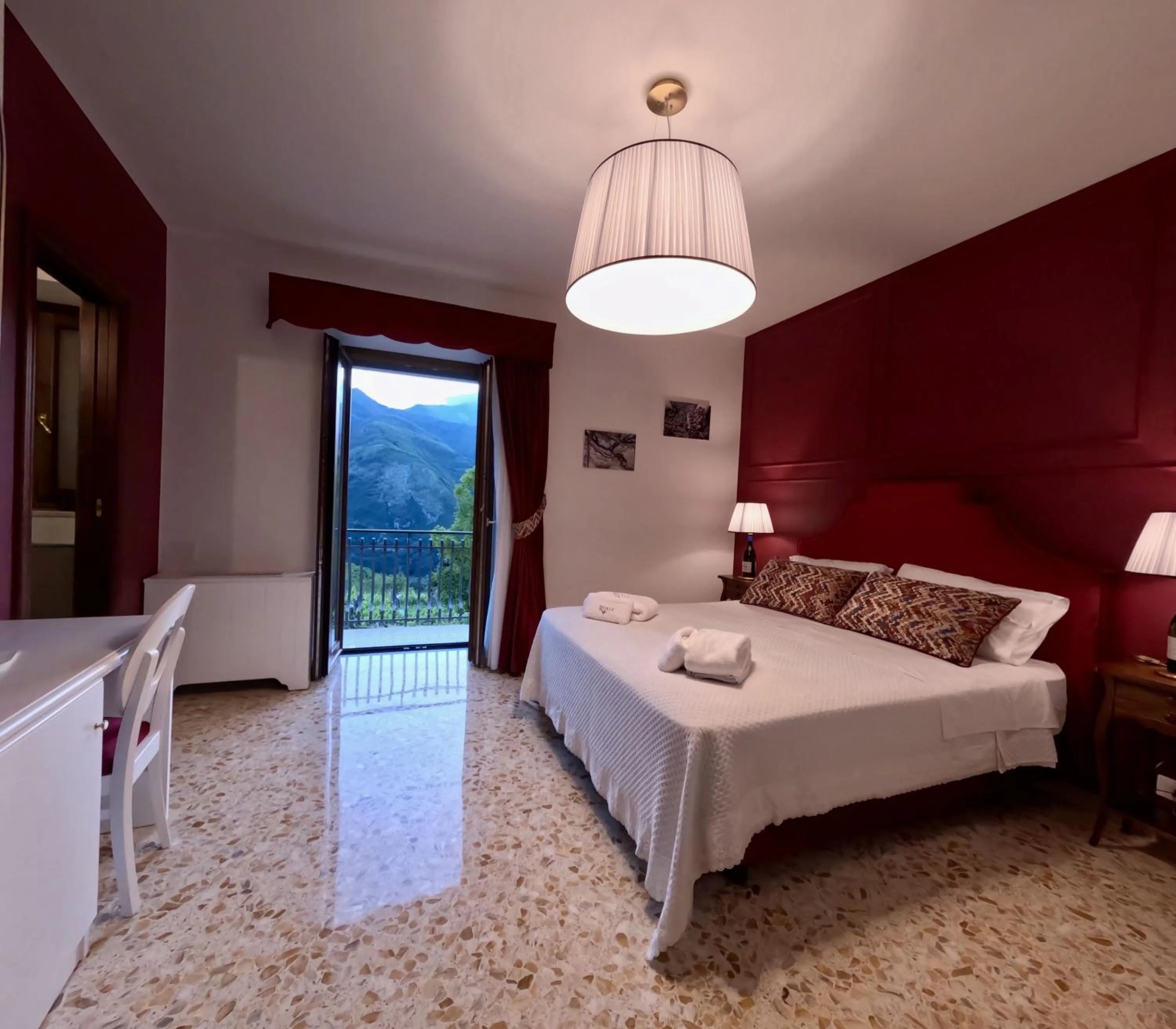 Bed in Reale Wine Resort