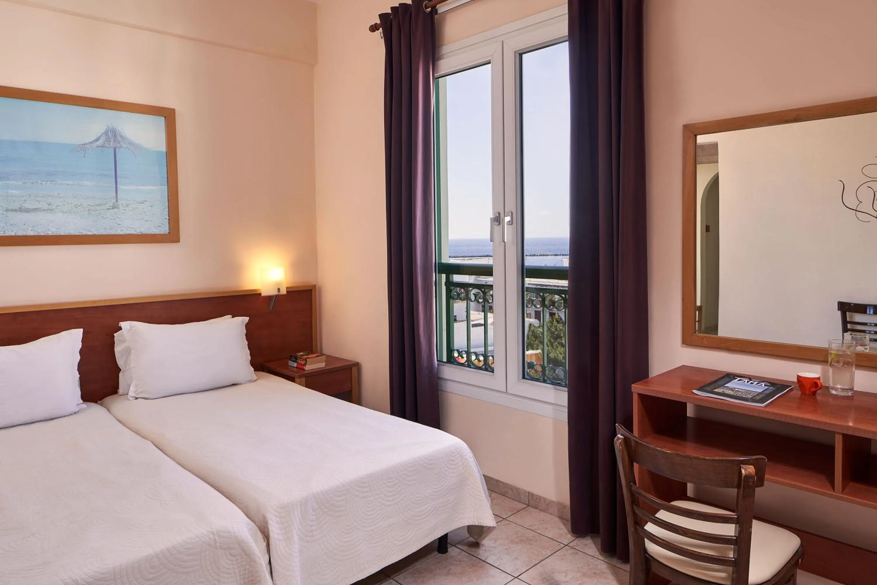 Bedroom, Bed in Favie Suzanne