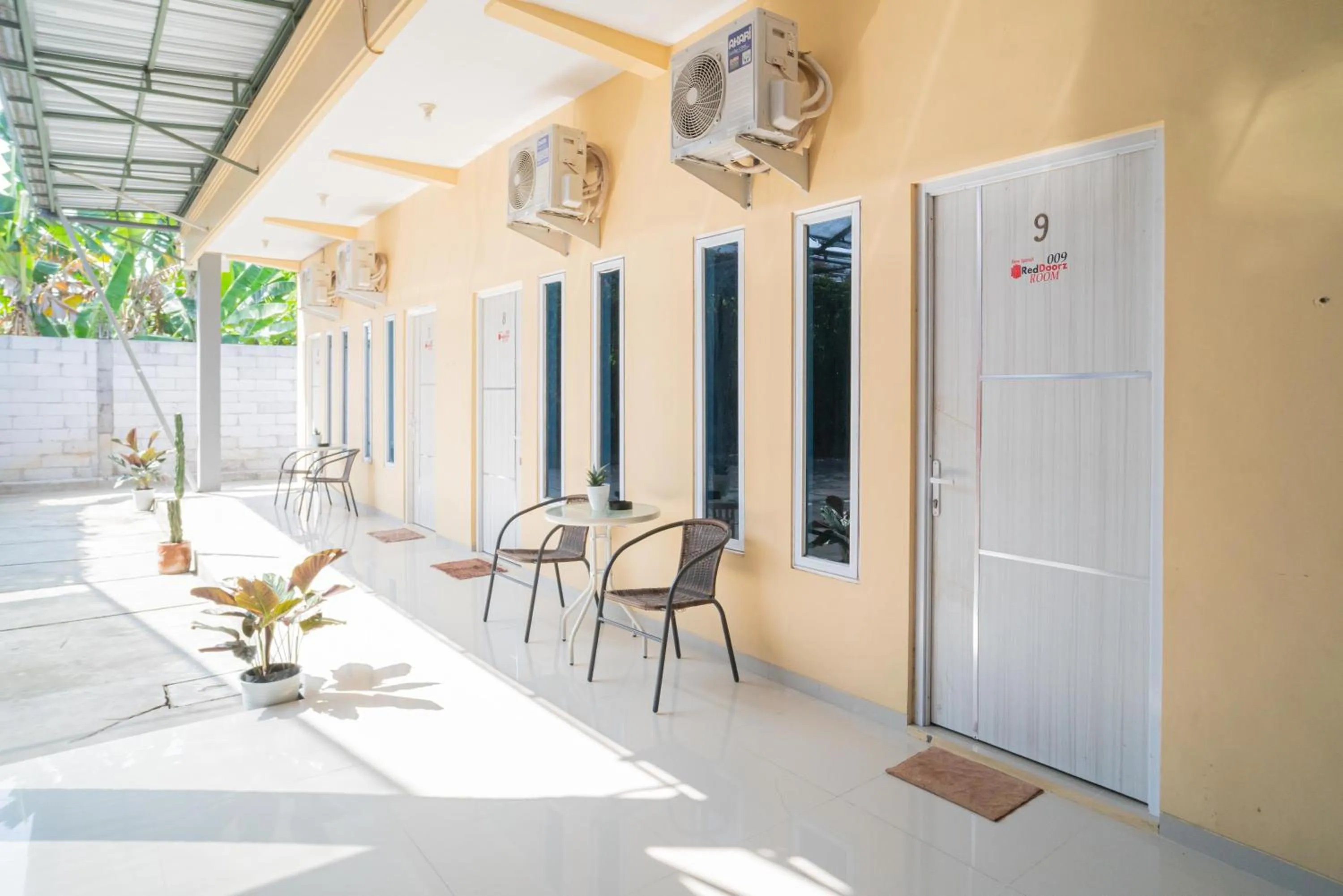Patio in RedDoorz Syariah At Winong Nganjuk