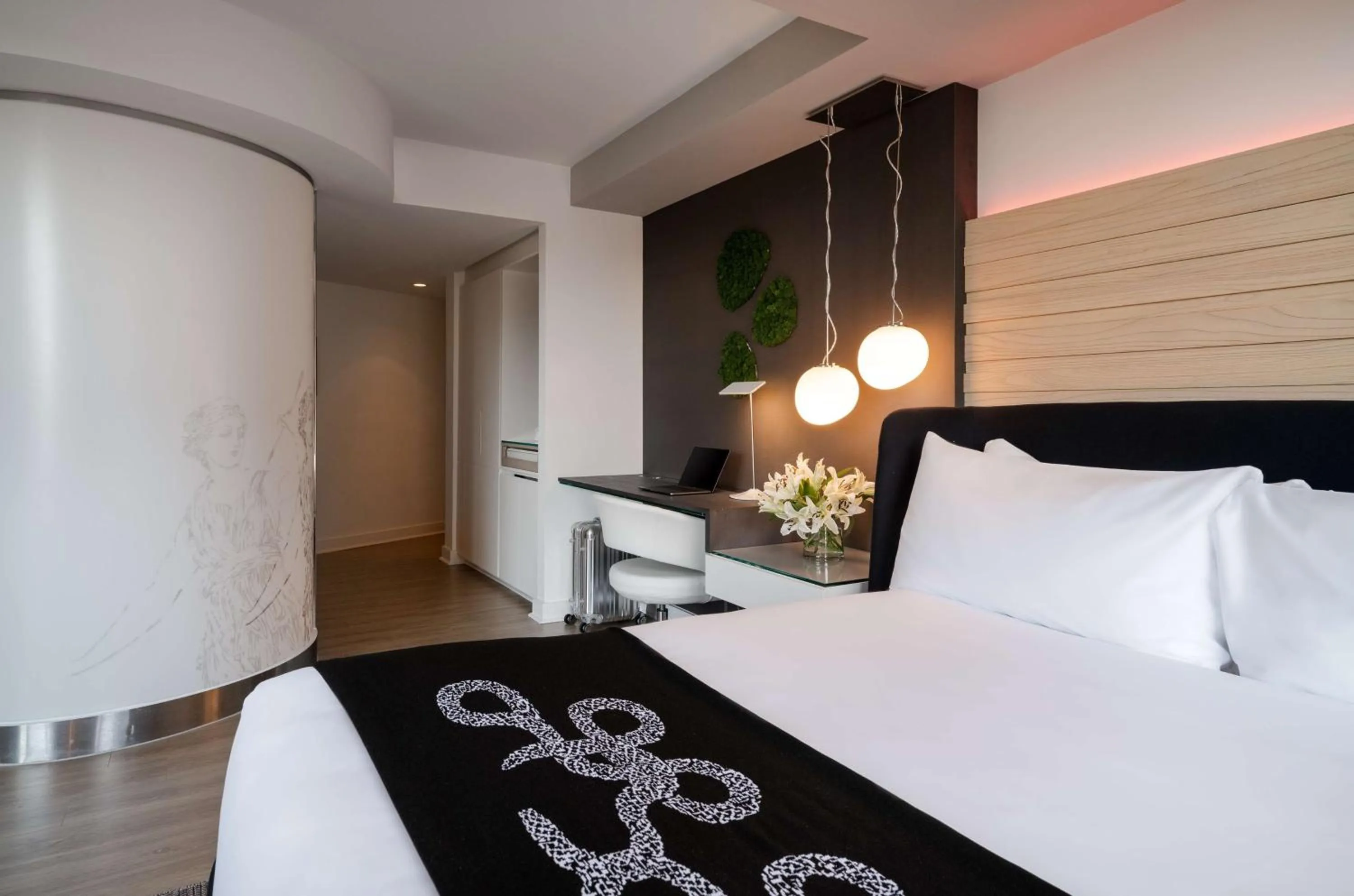 Bedroom, Bed in Hotel Zena Washington DC