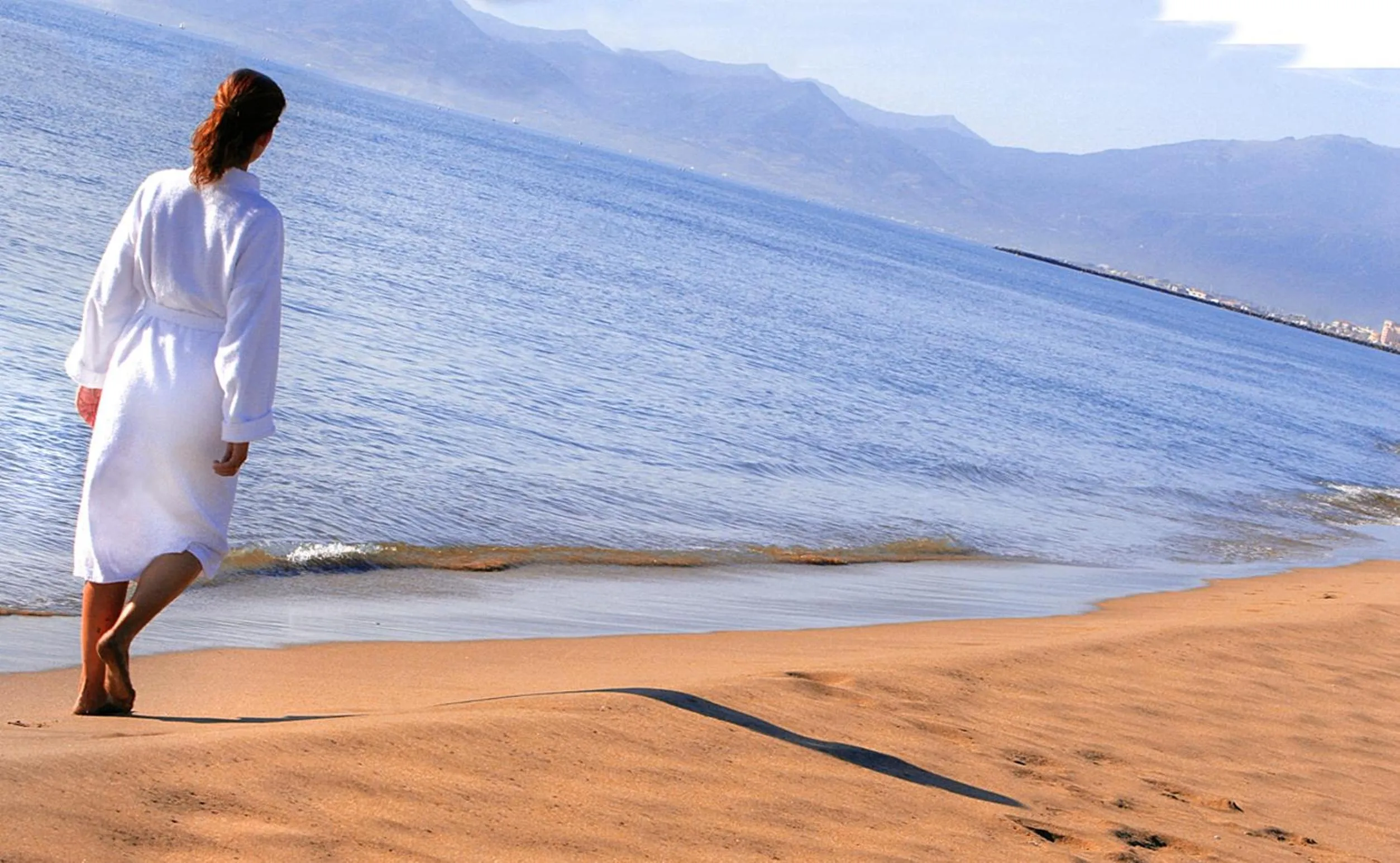 Beach in Résidence Les Flamants Roses