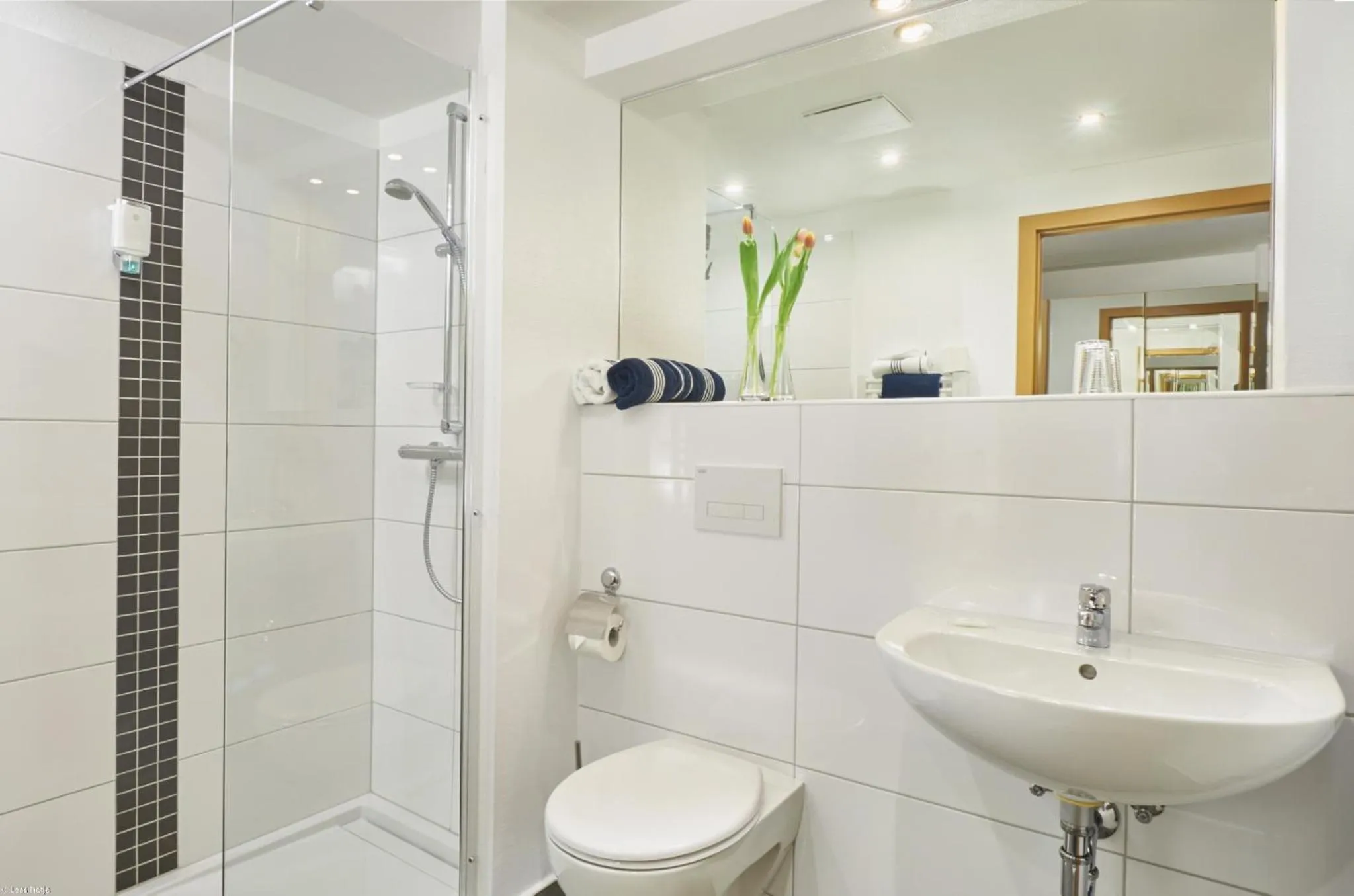 Shower in Hotel BonaMari