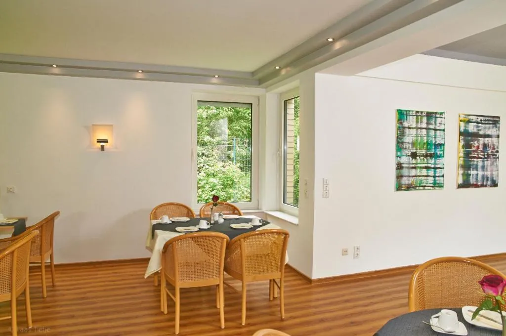 Restaurant/places to eat in Hotel BonaMari