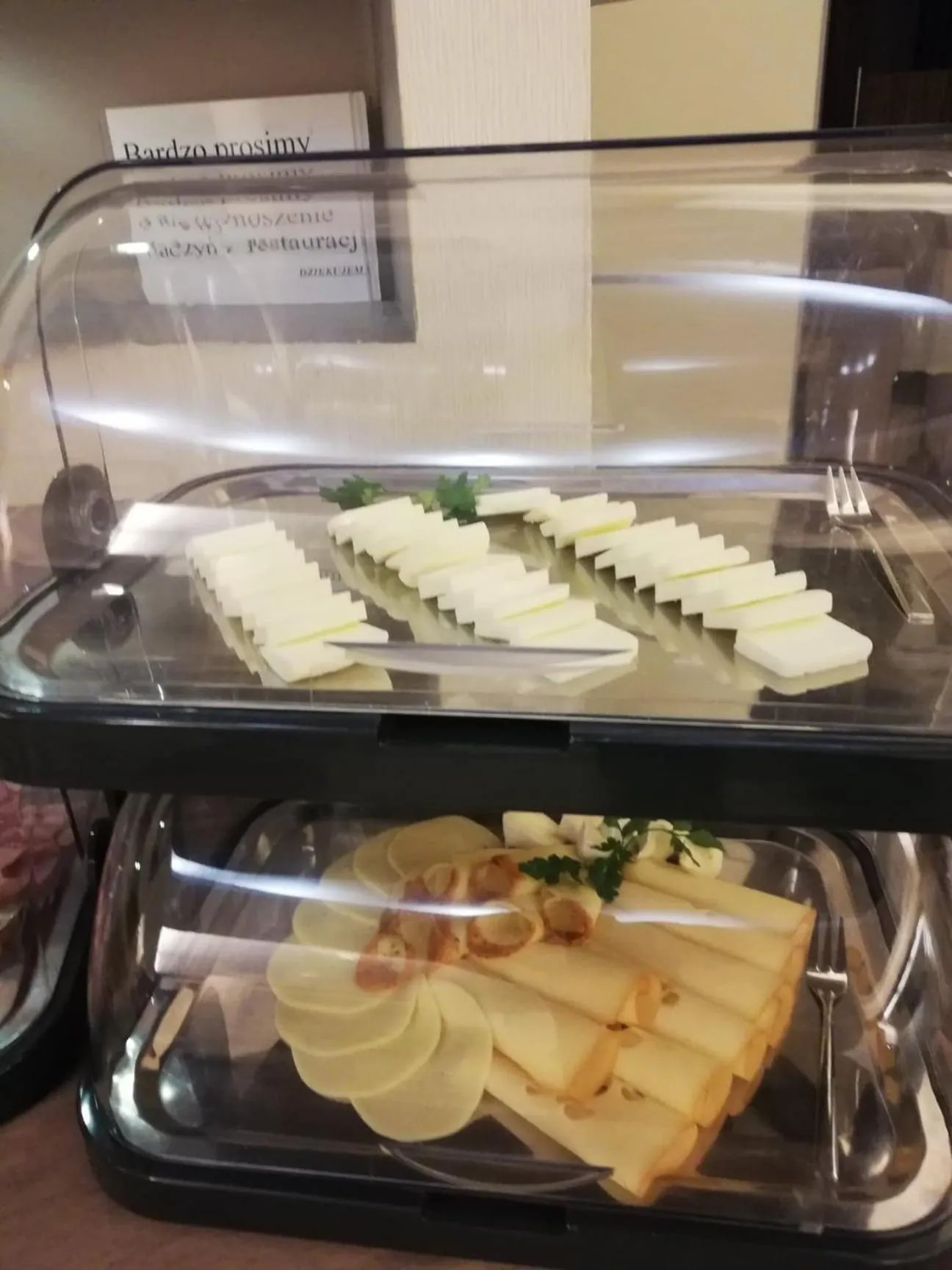 Breakfast in Hotel Dodo