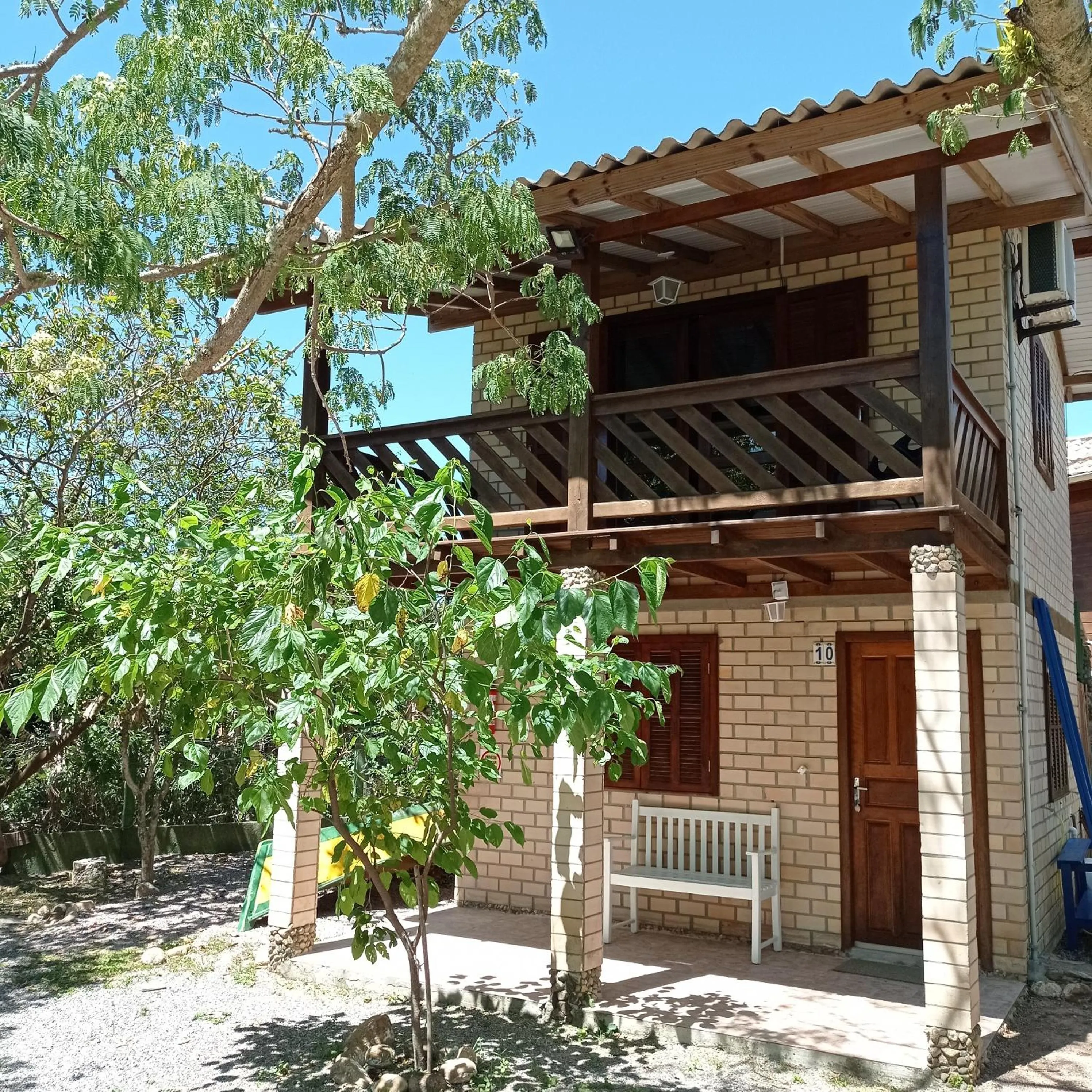 Property building in Pousada la Boheme Guarda do Embaú - SC