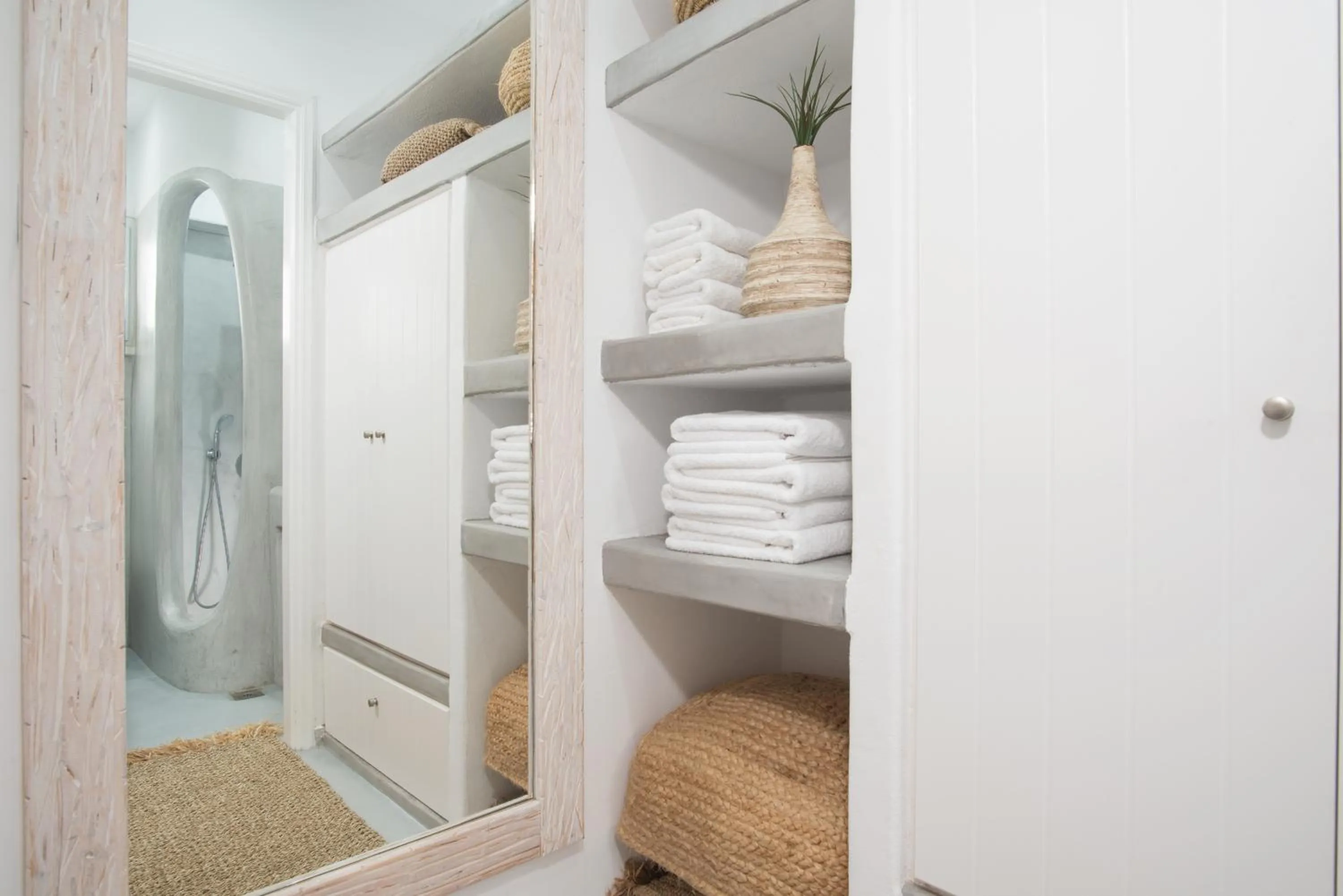 bunk bed in Perla Suites - Delmar Collection