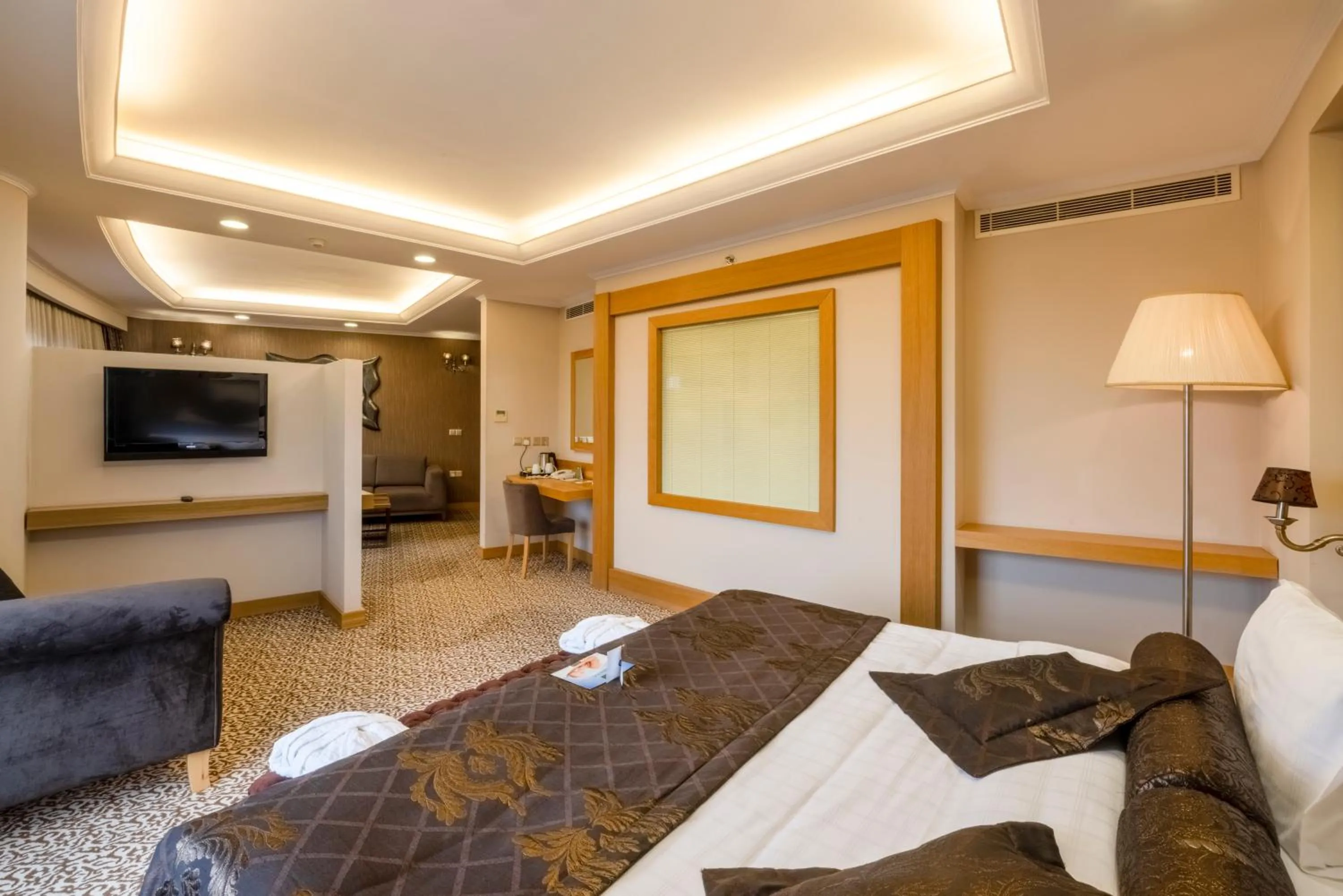 Photo of the whole room, Bed in Grand Pasha Lefkosa Hotel & Casino
