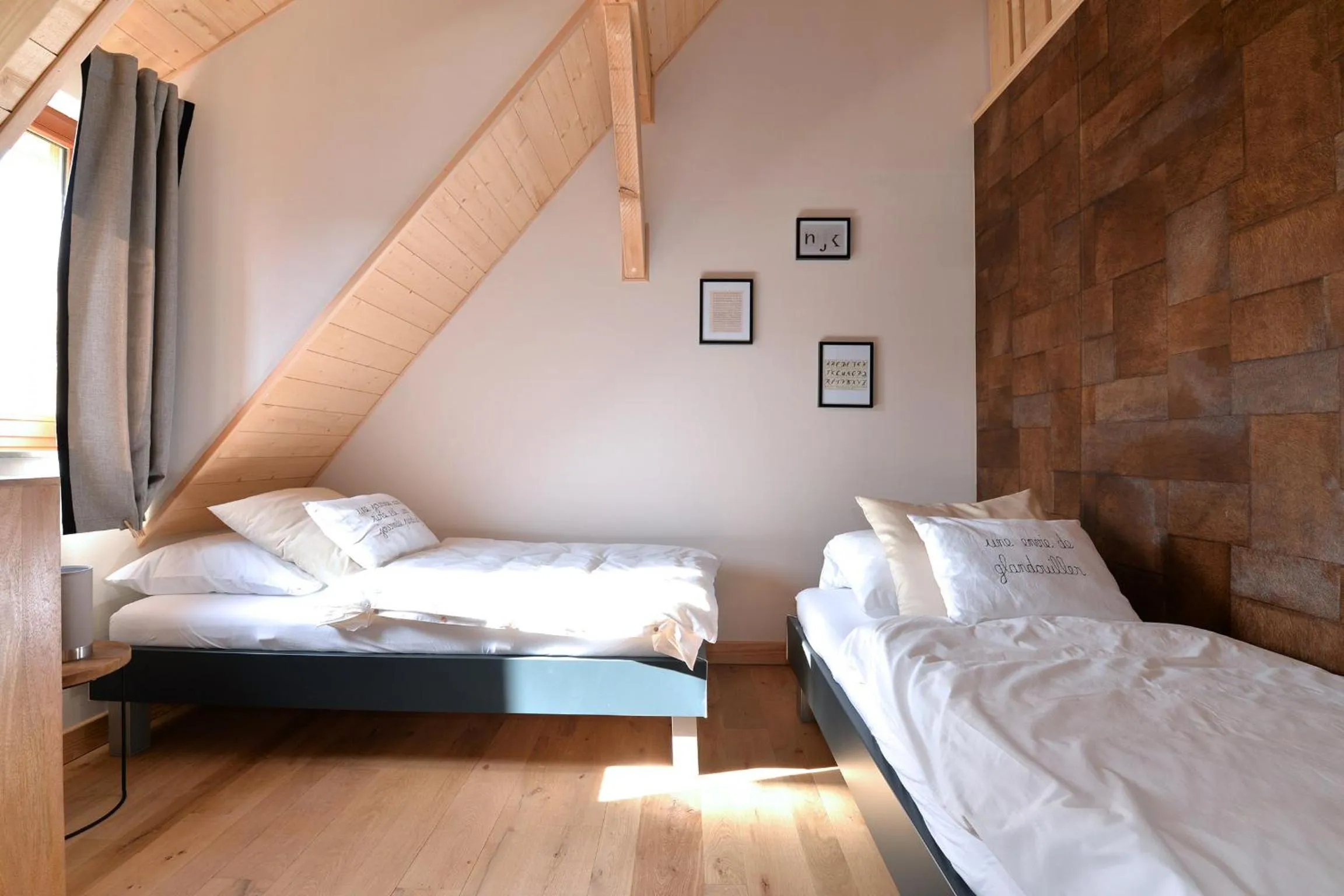 Bedroom, Bed in Les Granges Modernes