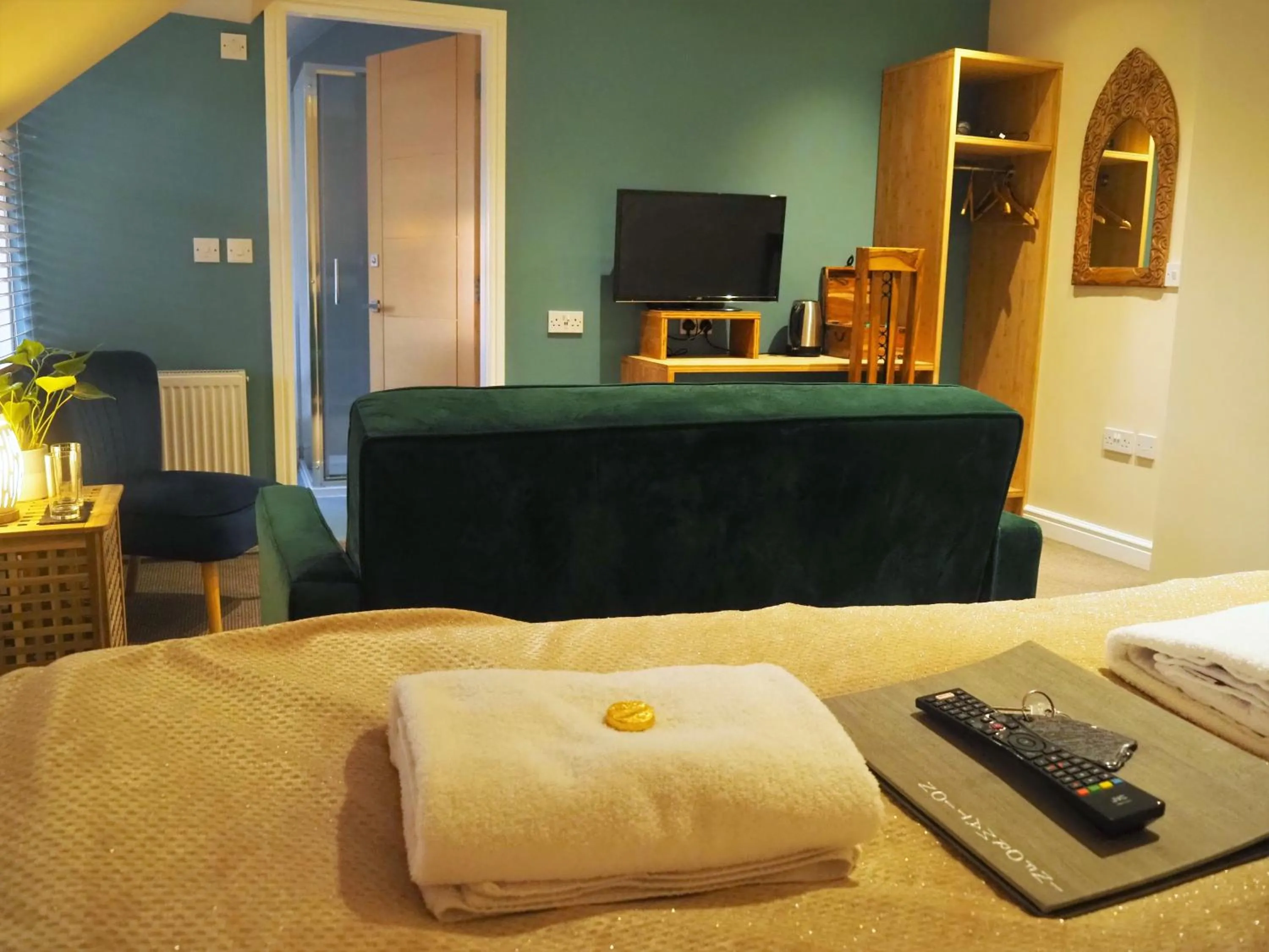 Bedroom, Bed in Argyll Hotel