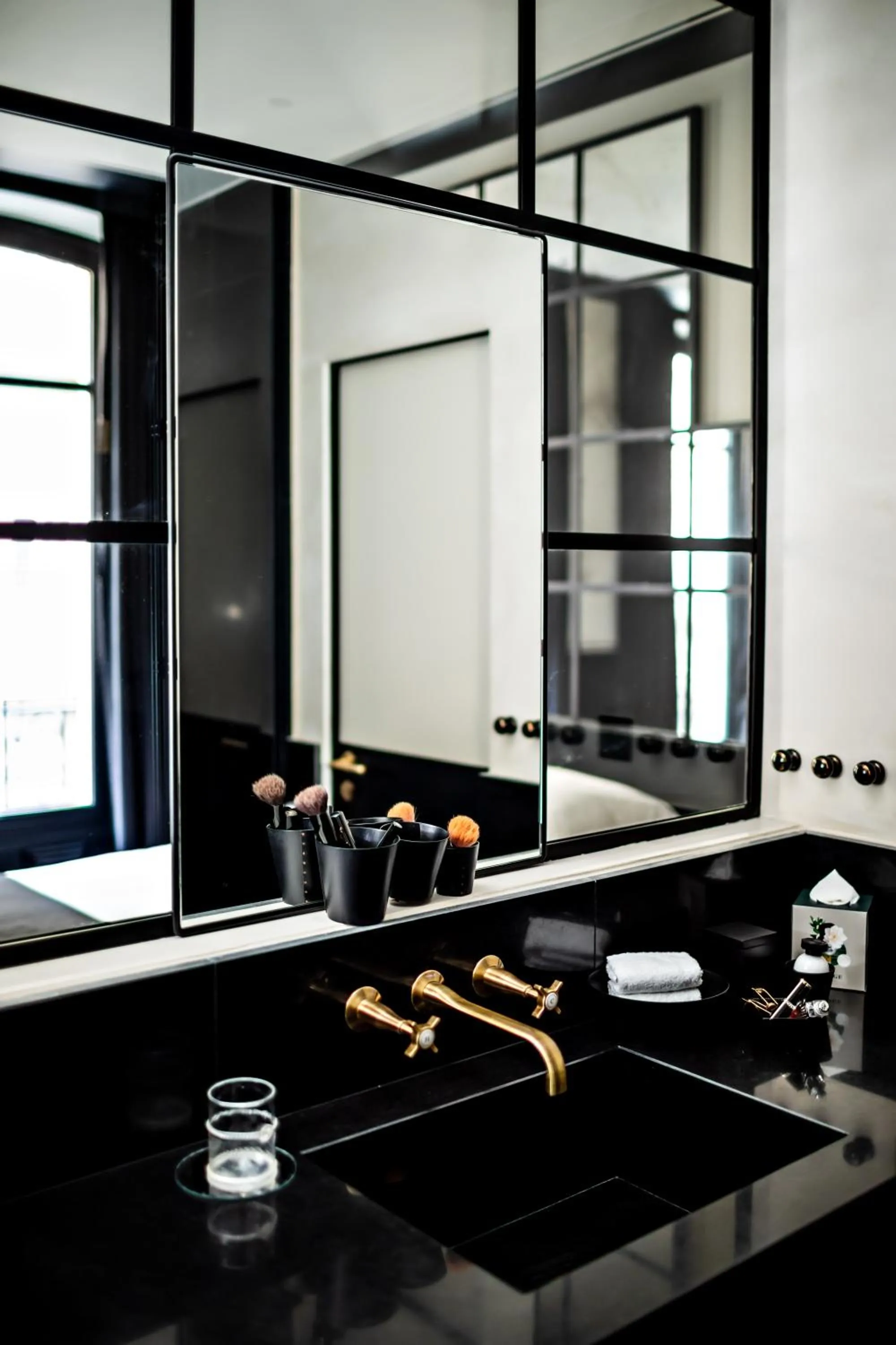 Bathroom in Monsieur George Hotel & Spa - Champs-Elysées