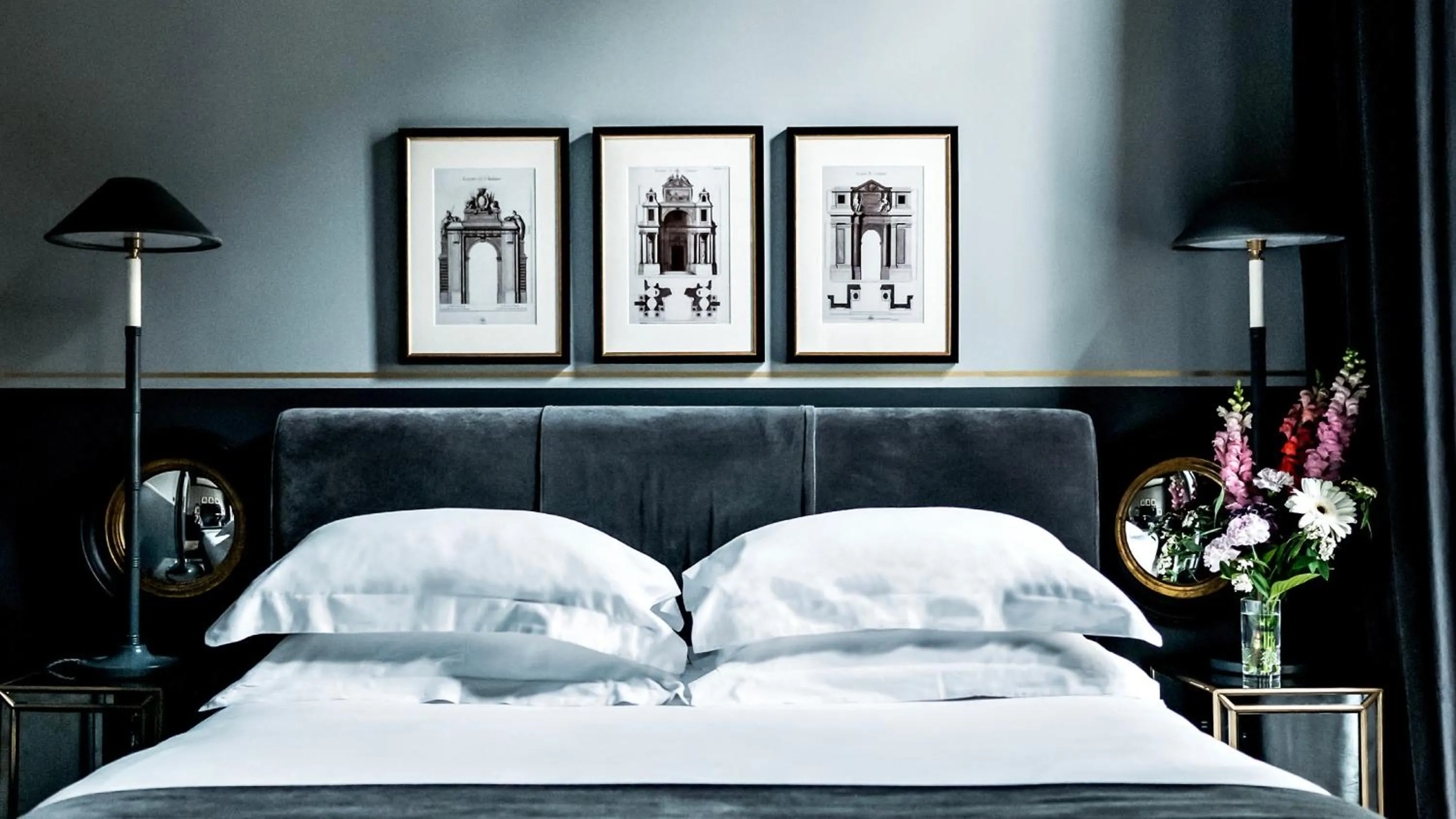 Bedroom, Bed in Monsieur George Hotel & Spa - Champs-Elysées