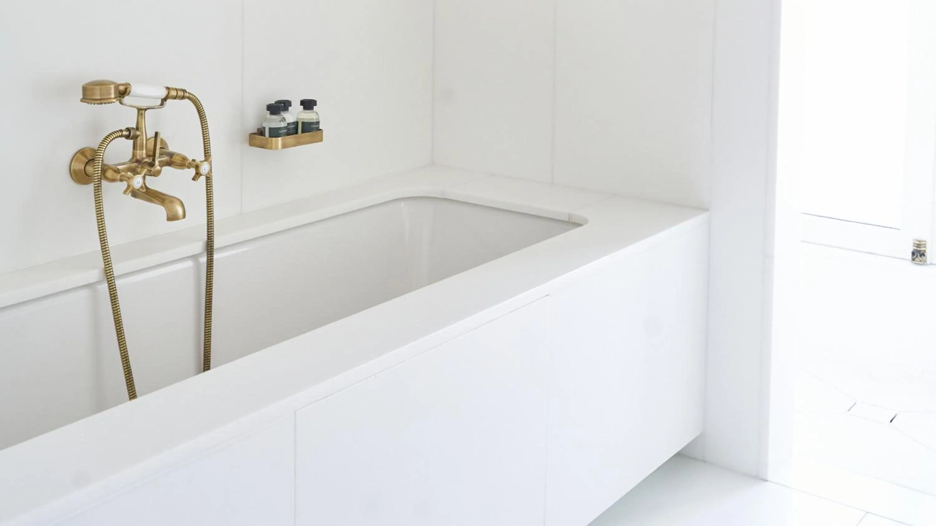 Bathroom in Monsieur George Hotel & Spa - Champs-Elysées