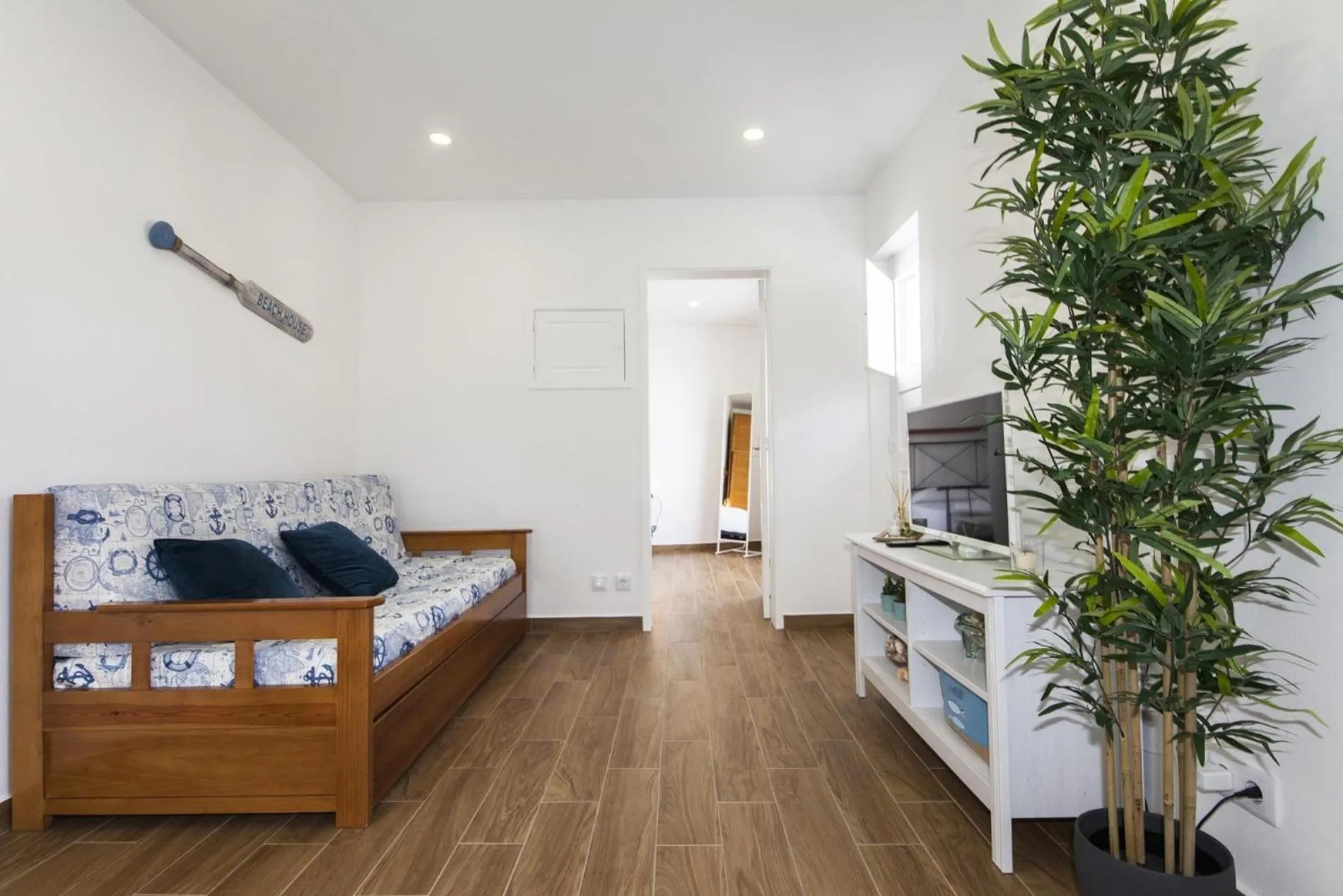 Floor plan, Bed in Casa Alferes in Downtown Lagos