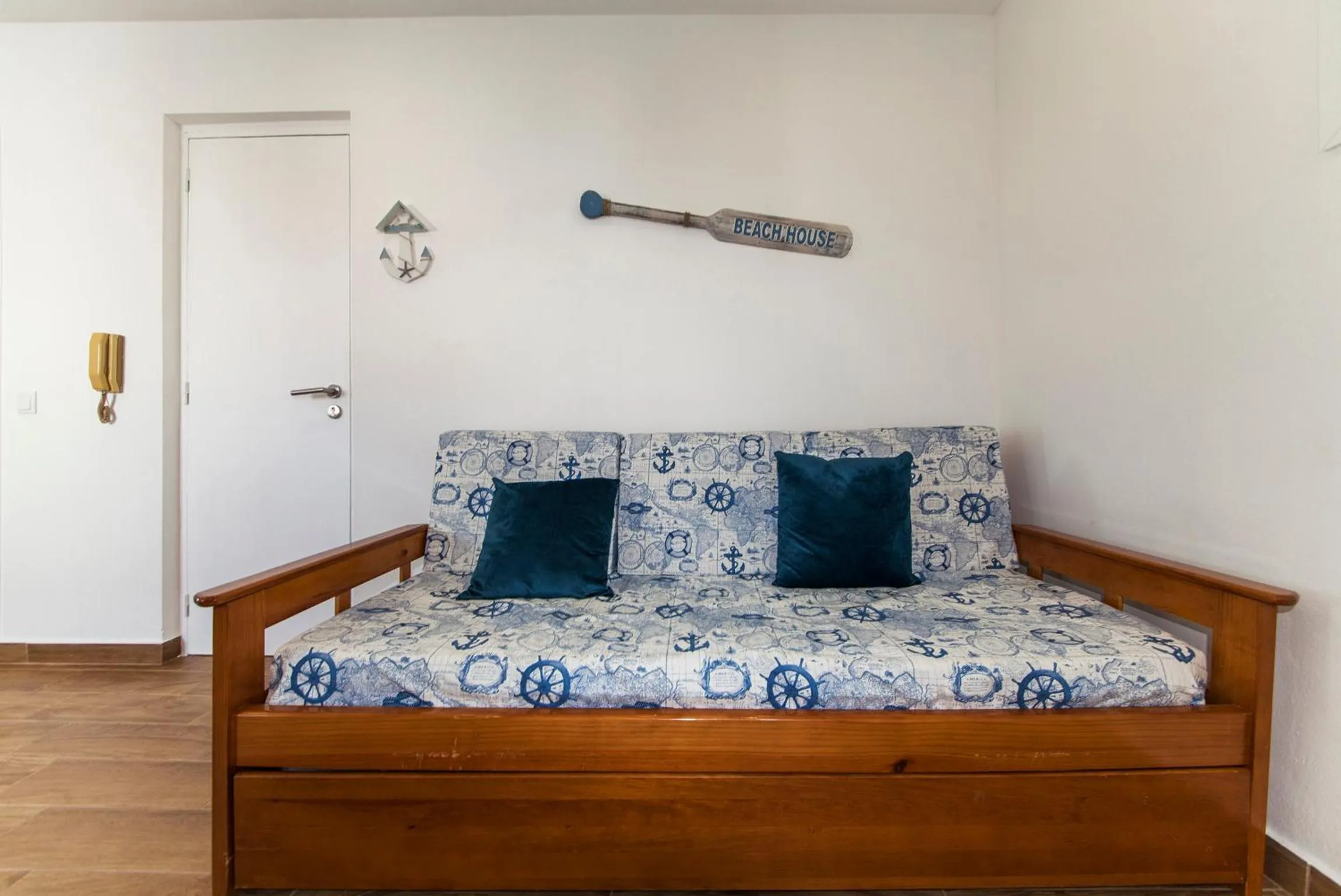 Bed in Casa Alferes in Downtown Lagos