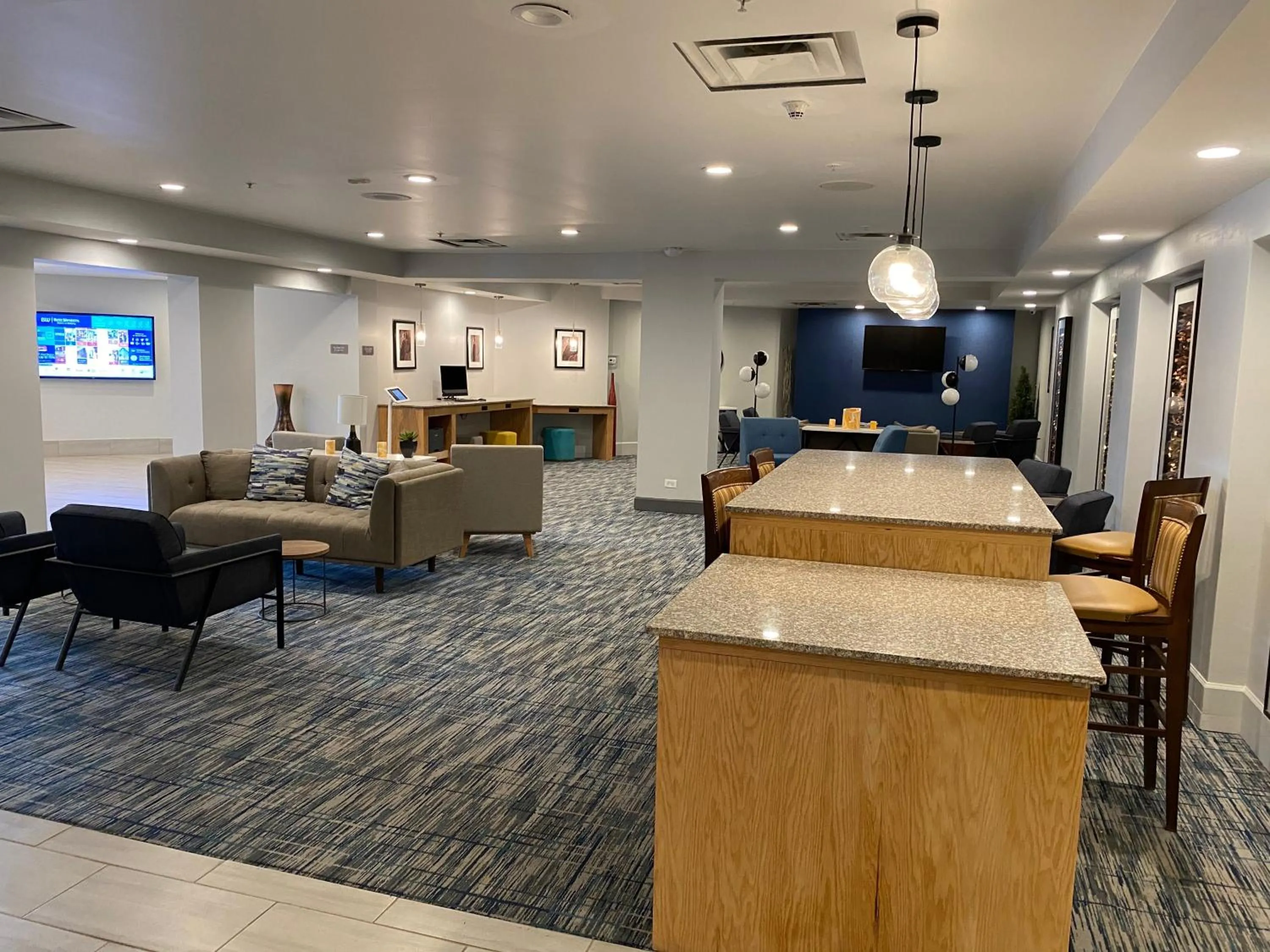 Lobby or reception in Best Western Premier Denver East
