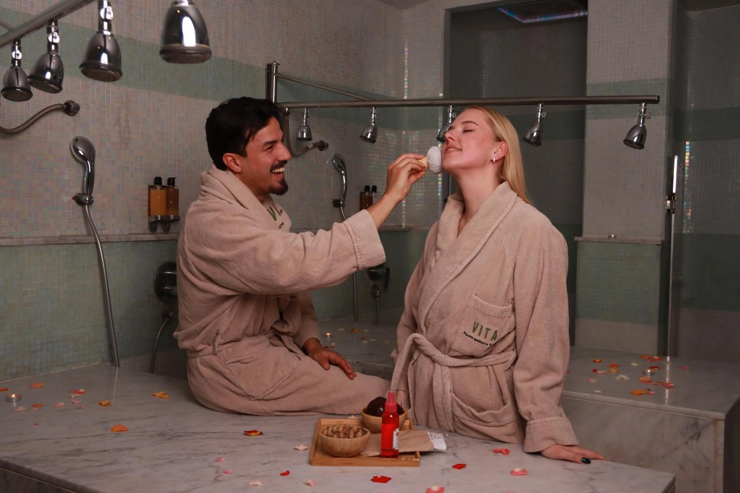 Steam room in New Hotel Piscine Wellness & Spa