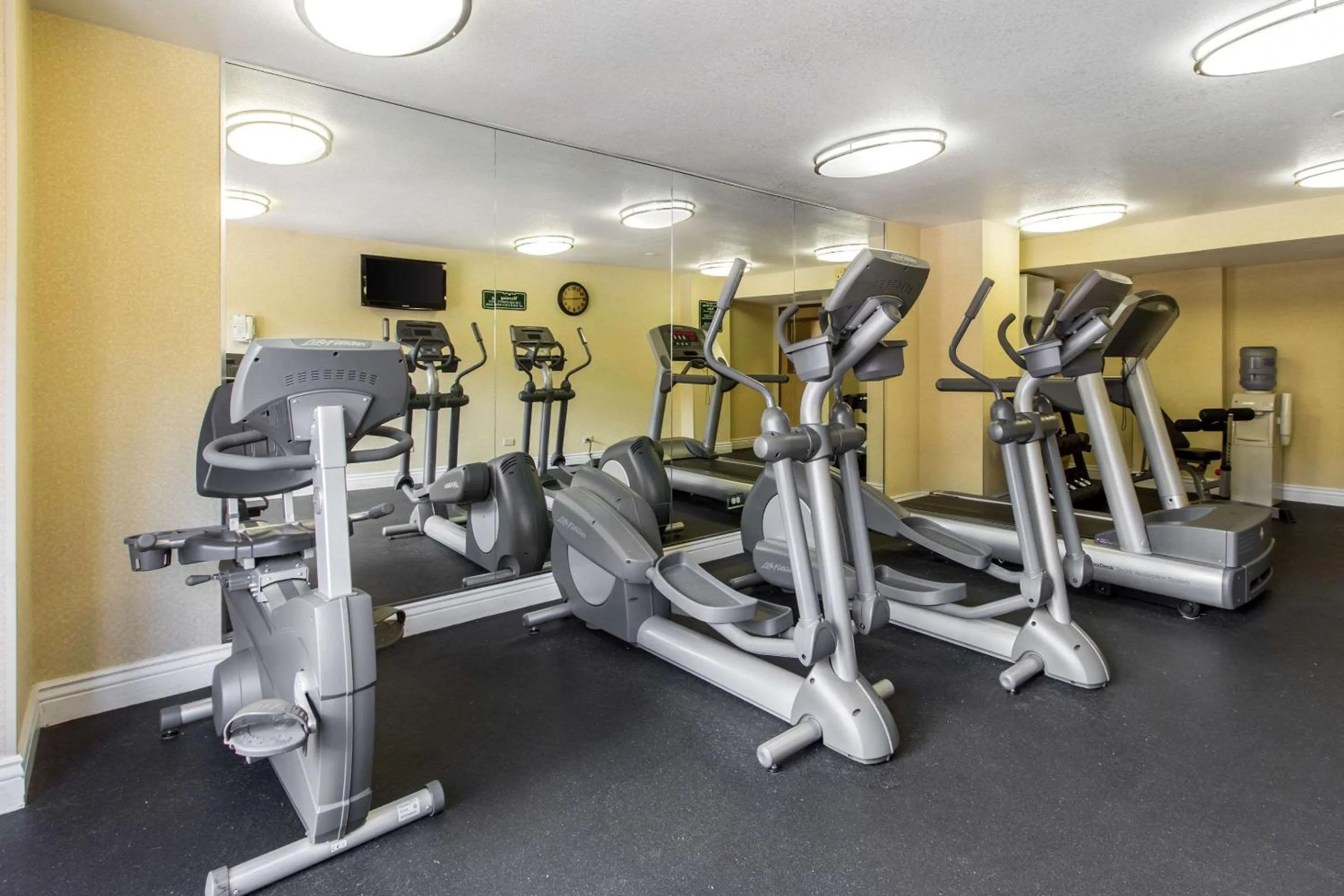 Fitness centre/facilities in Comfort Inn Near Vail Beaver Creek