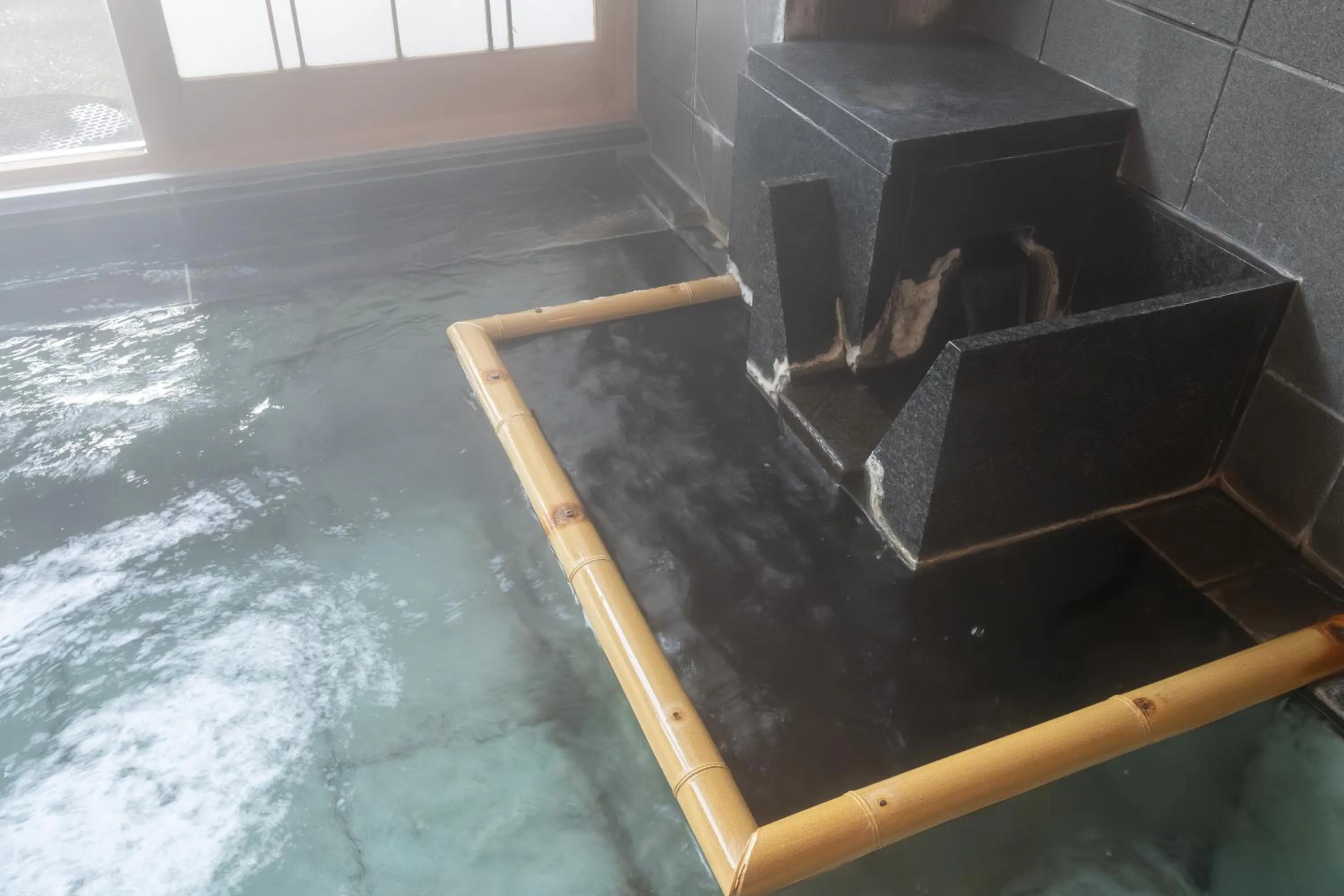 Hot Spring Bath in Ikkyu -Seaside Hotel-