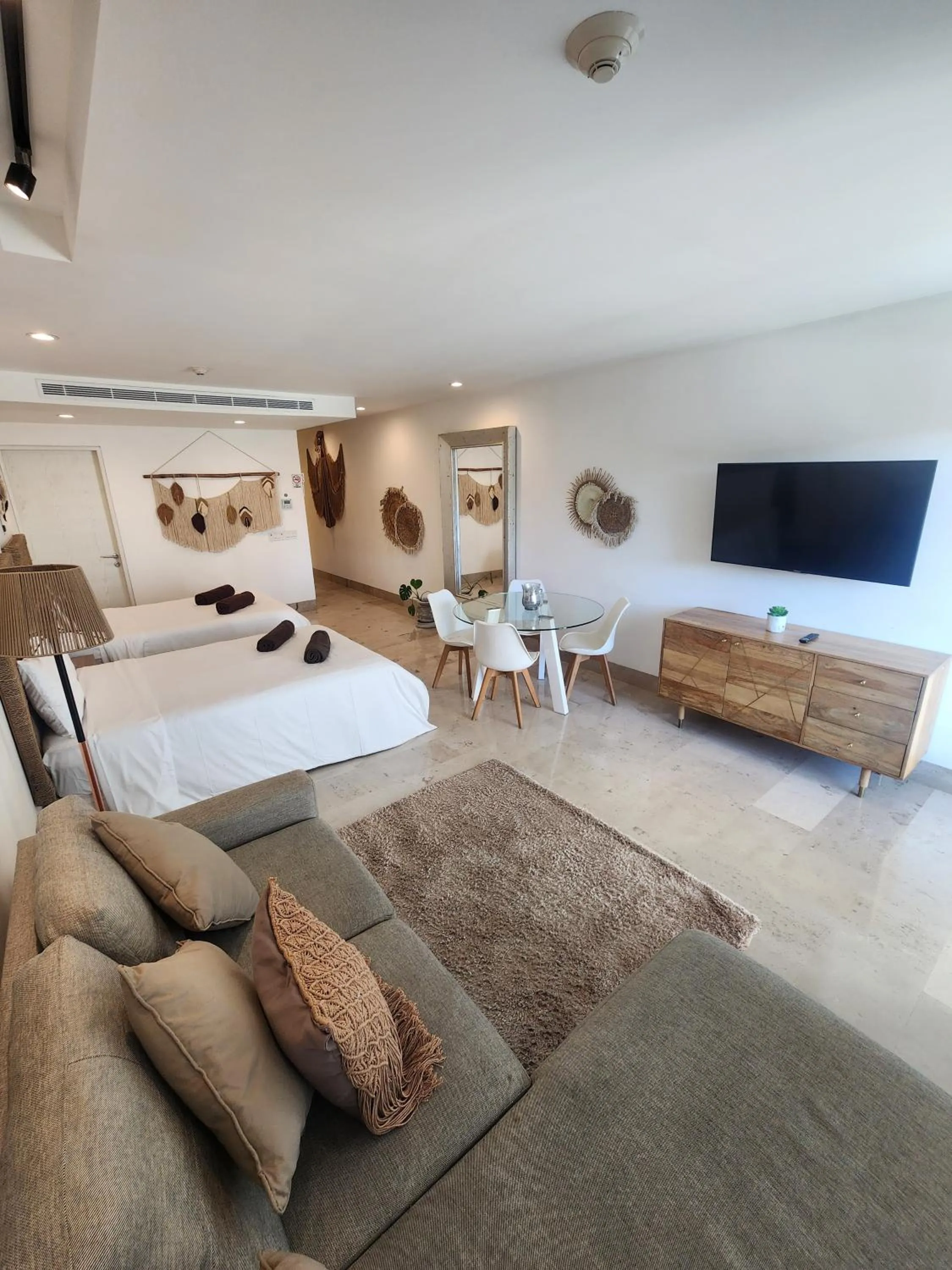 Bed in Oceana by ABNA